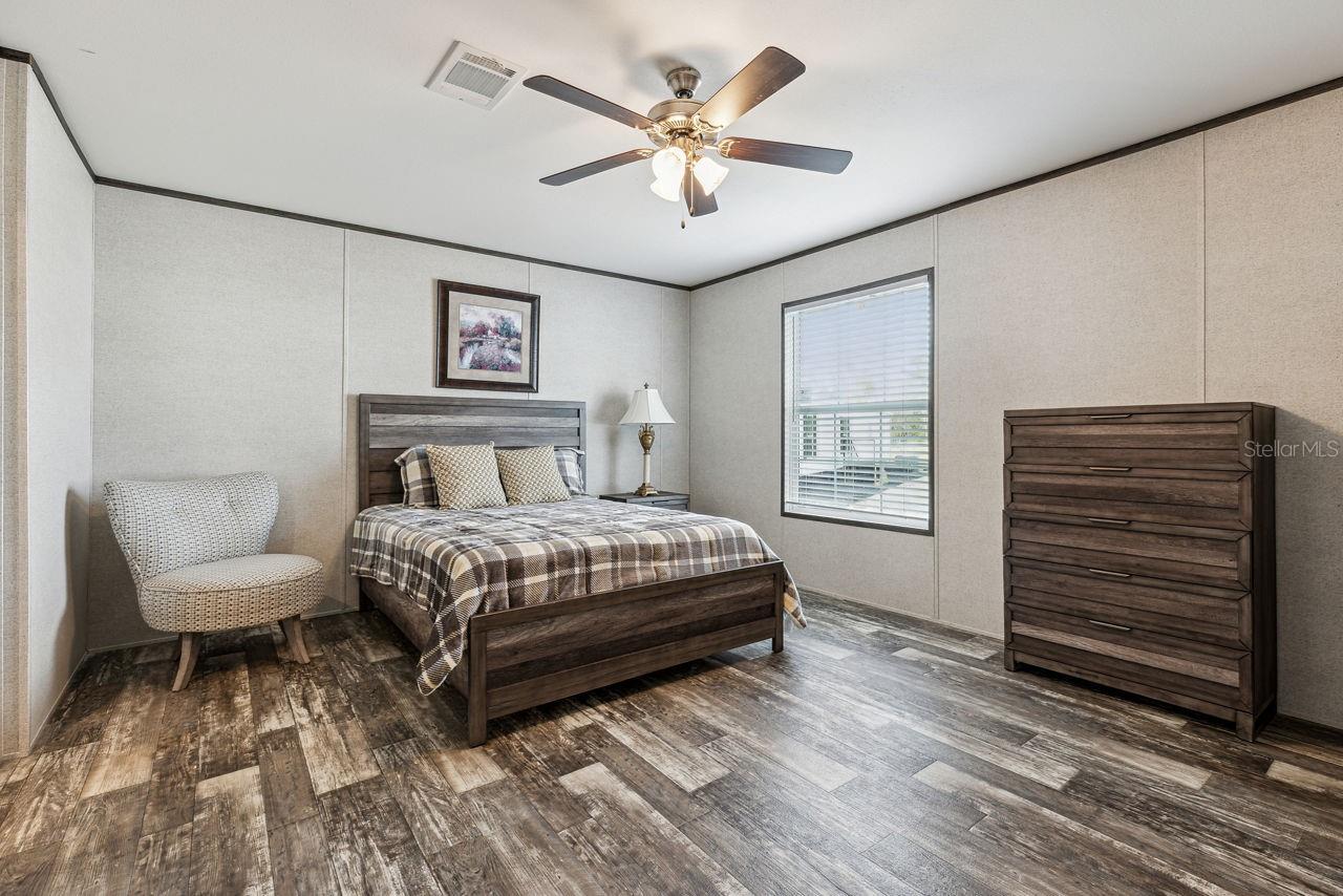 WILLISTON HLNDS - Residential