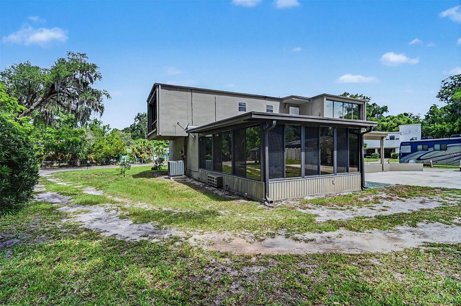 LOCKHARTS SUB - Residential
