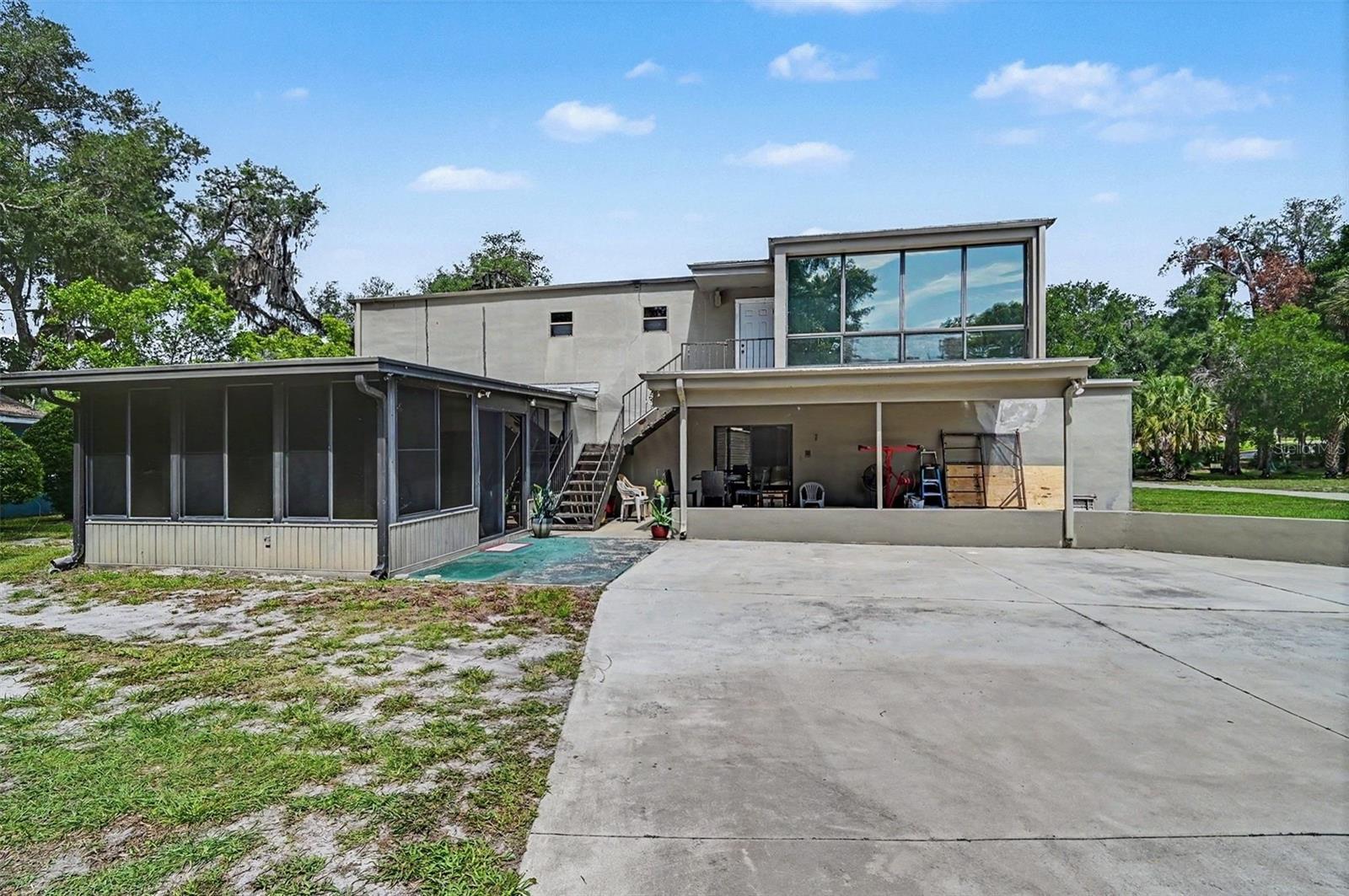 LOCKHARTS SUB - Residential