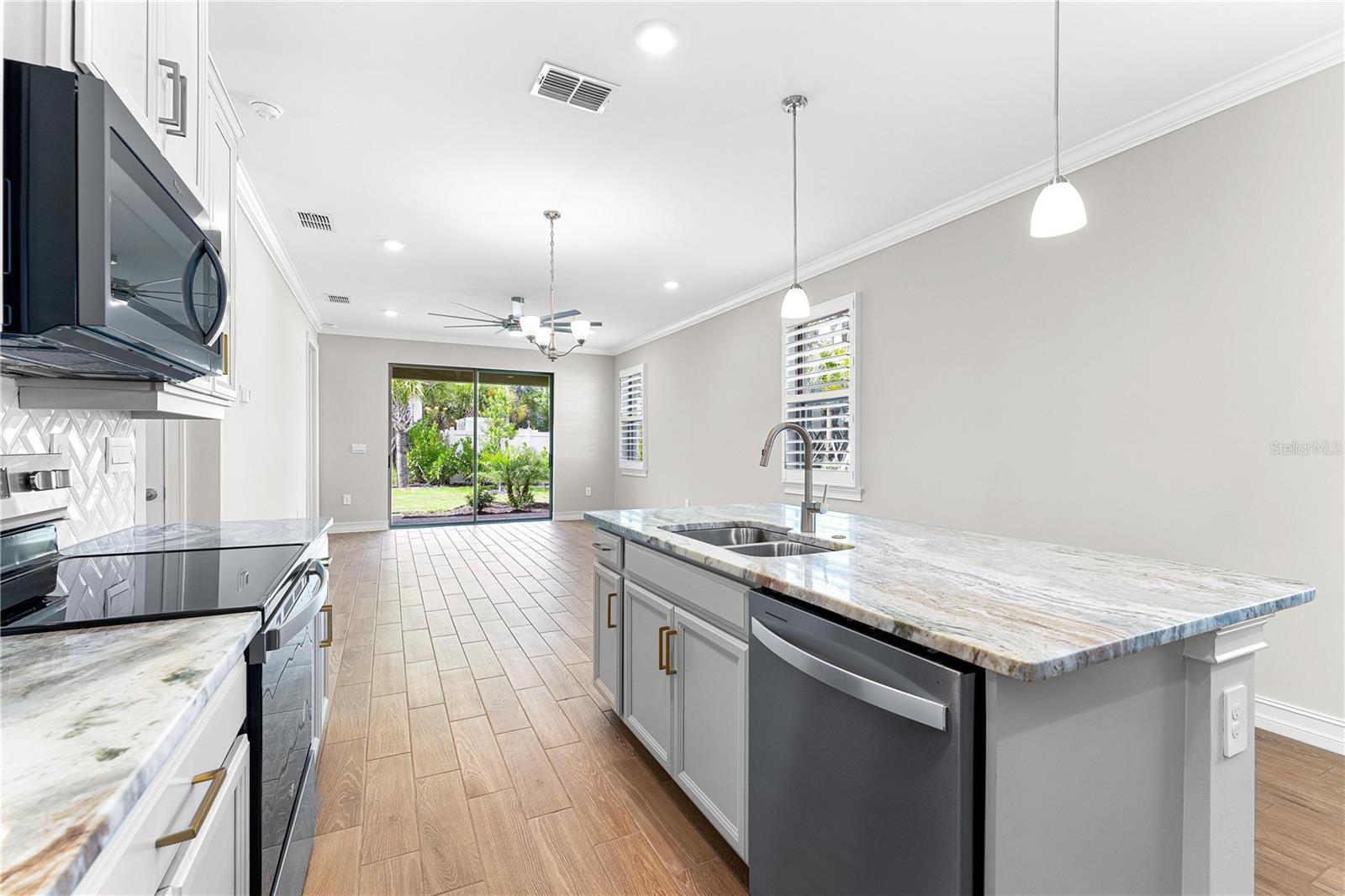 TOSCANA ISLES PH 5 UN 2 - Residential