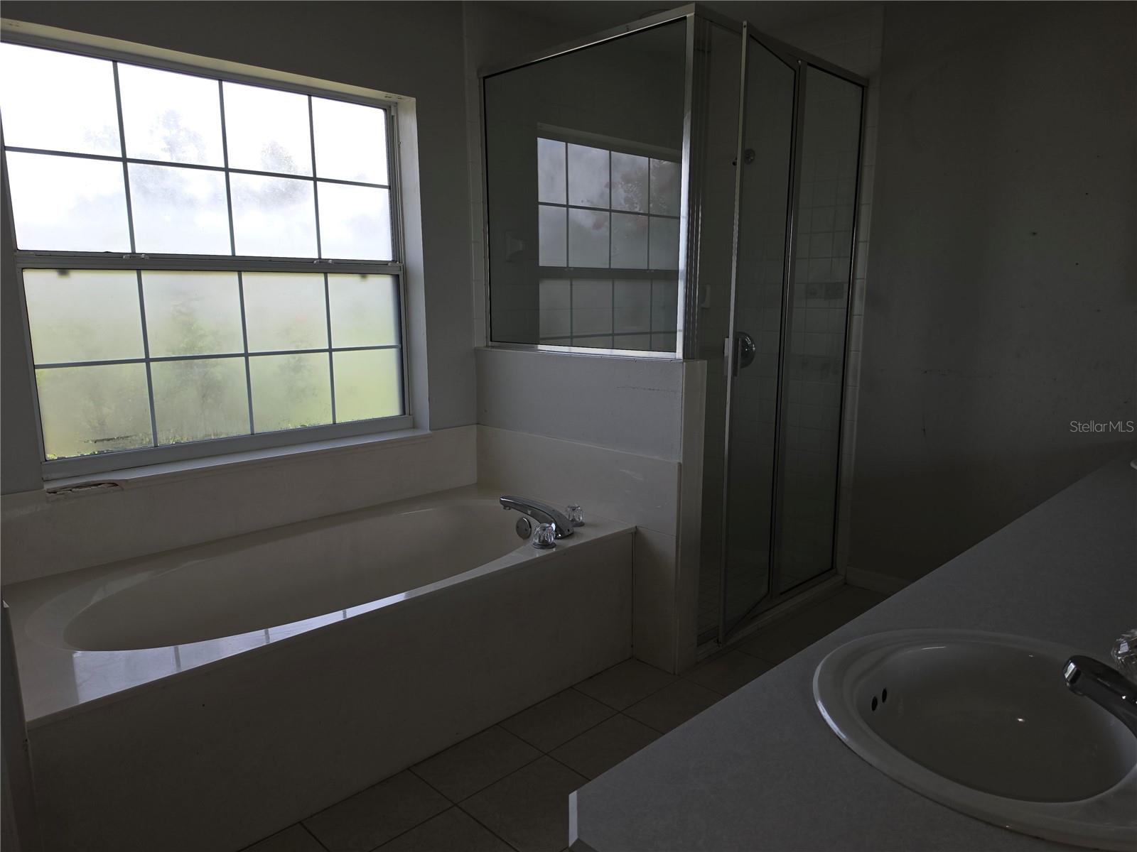 OCALA WATERWAY ESTATE - Residential