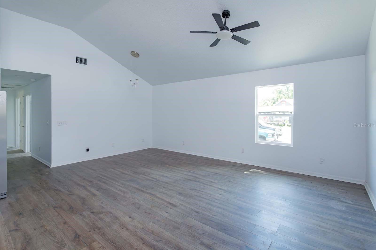CROOM-A-COOCHEE ESTATES - Residential