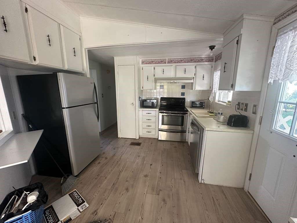 BANBURY VILLAGE CONDO - Residential