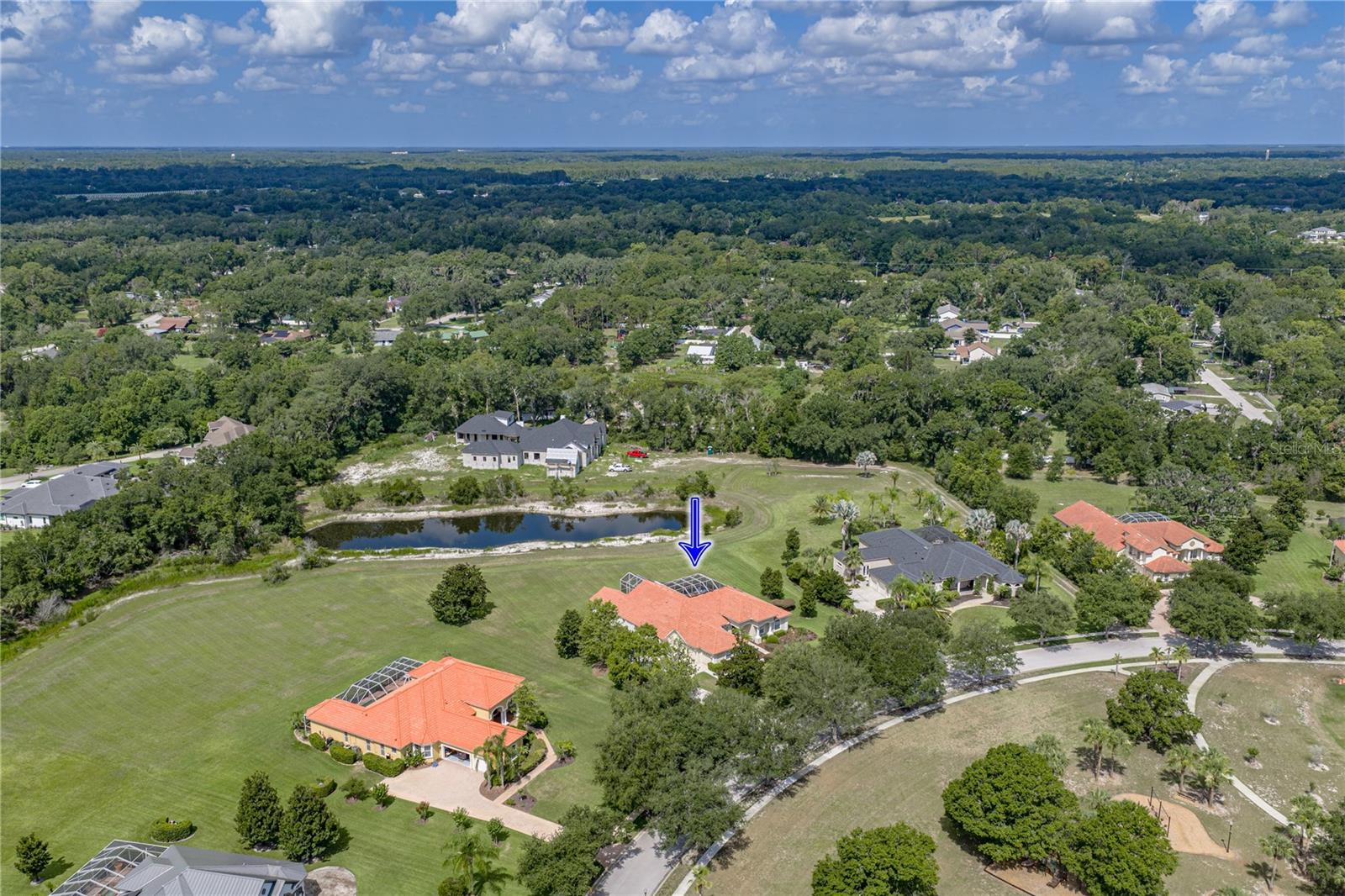 SANCTUARY ON LIVINGSTON - Residential