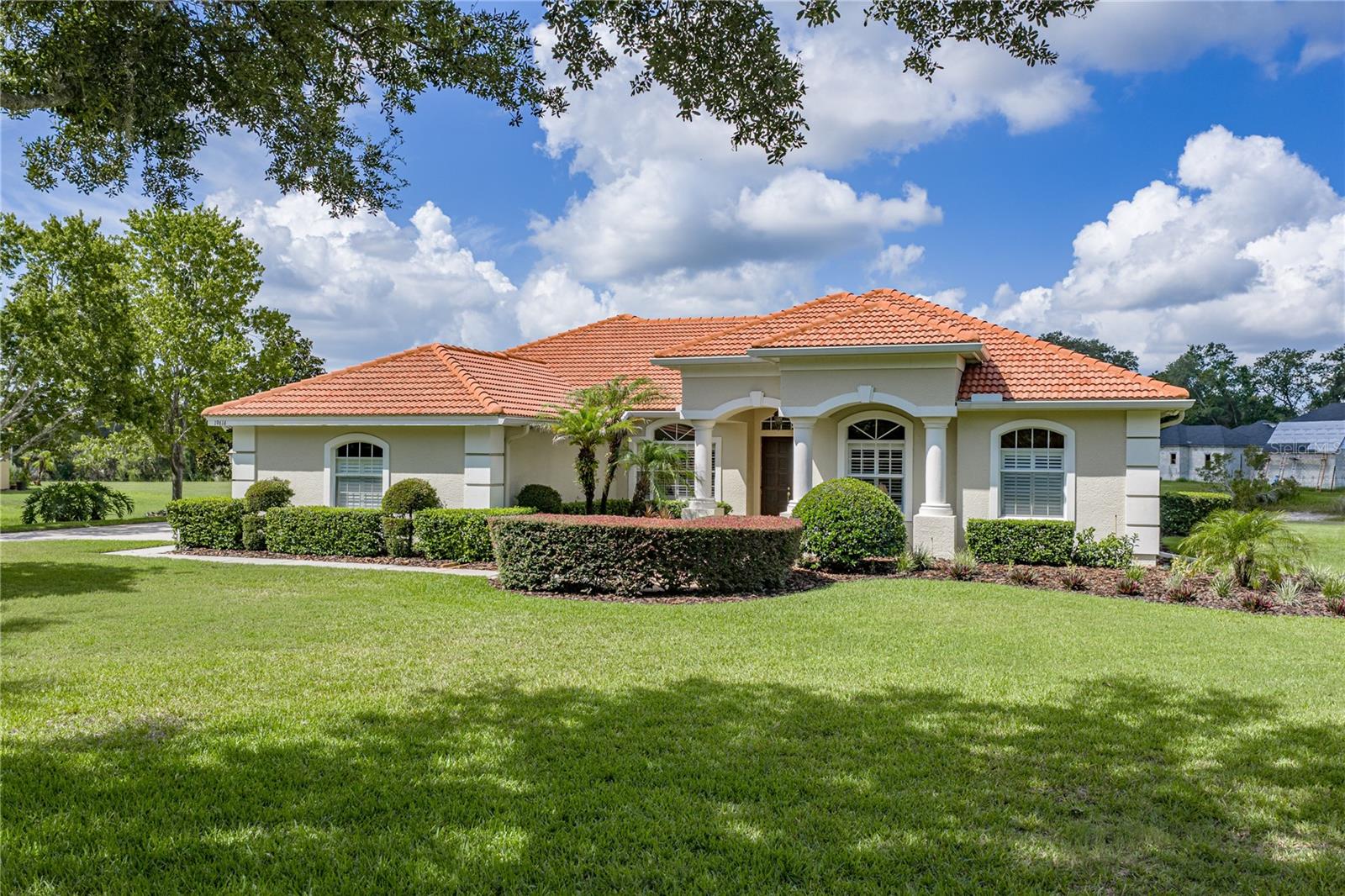 SANCTUARY ON LIVINGSTON - Residential