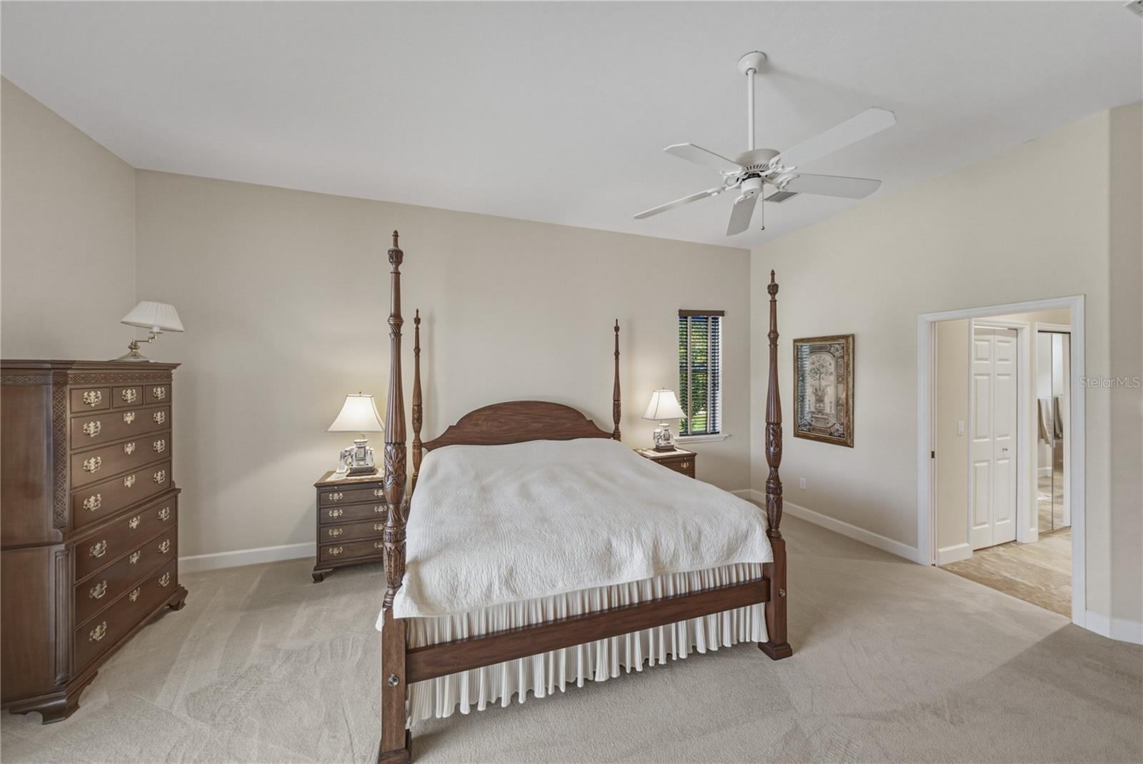 SANCTUARY ON LIVINGSTON - Residential