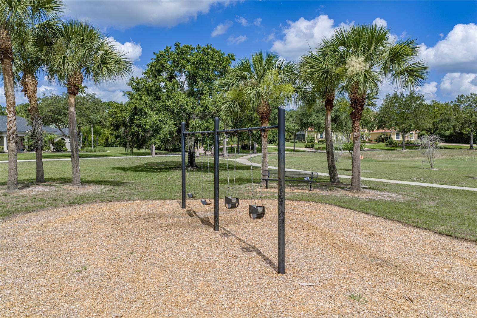 SANCTUARY ON LIVINGSTON - Residential