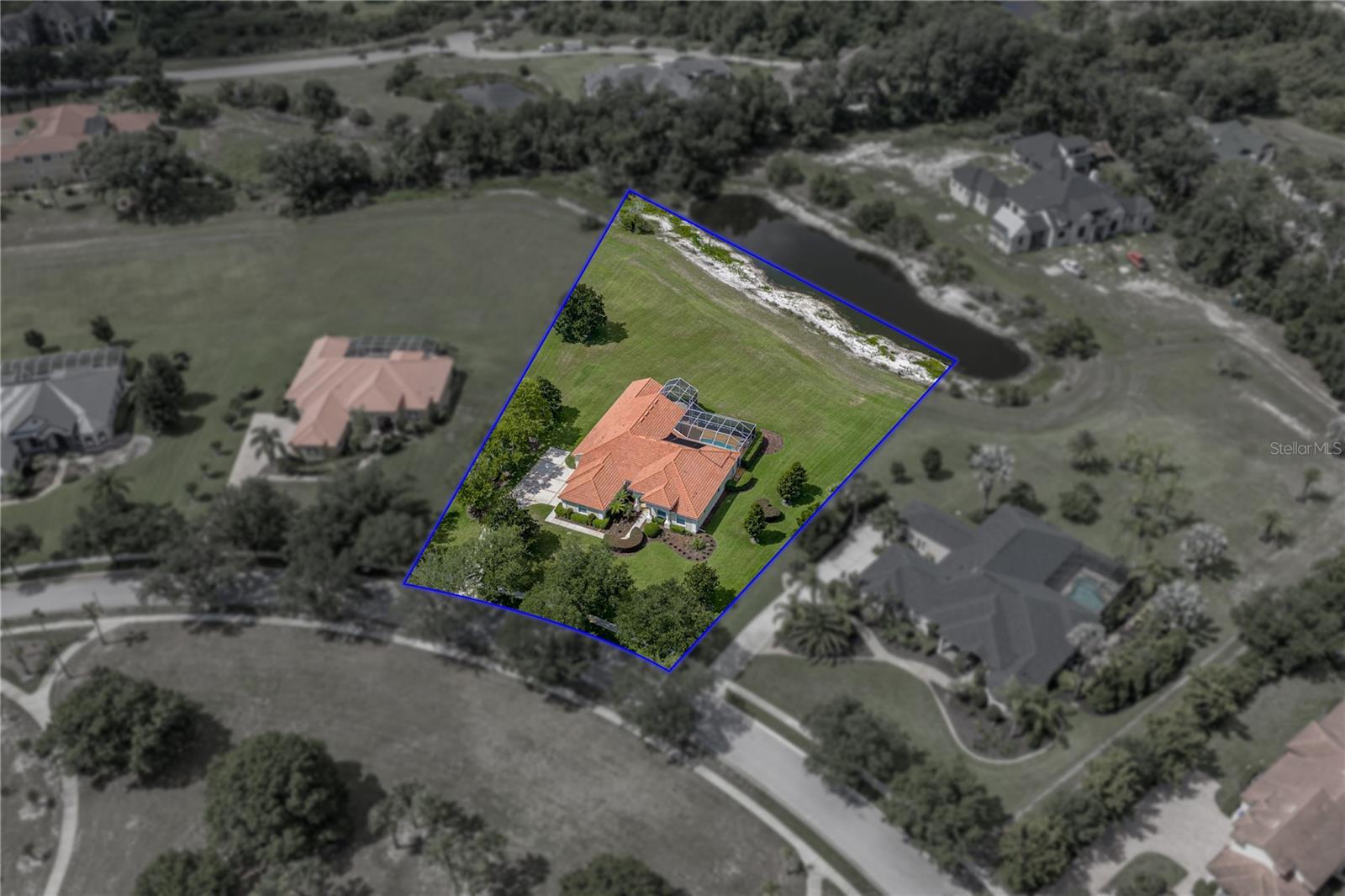 SANCTUARY ON LIVINGSTON - Residential