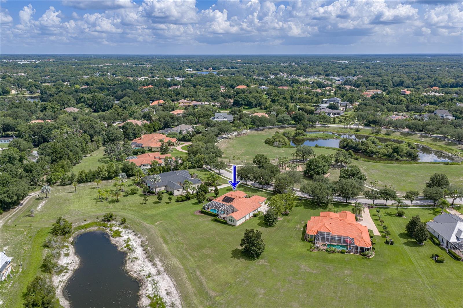SANCTUARY ON LIVINGSTON - Residential