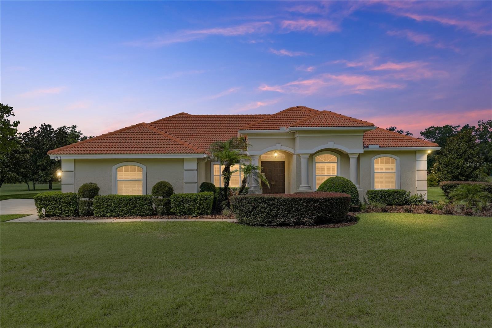 SANCTUARY ON LIVINGSTON - Residential