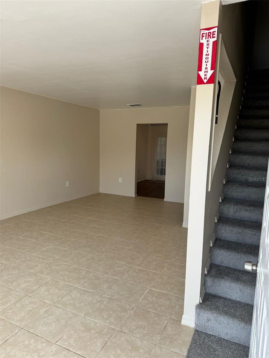 VICEROY CONDO PH 01 - Residential Lease