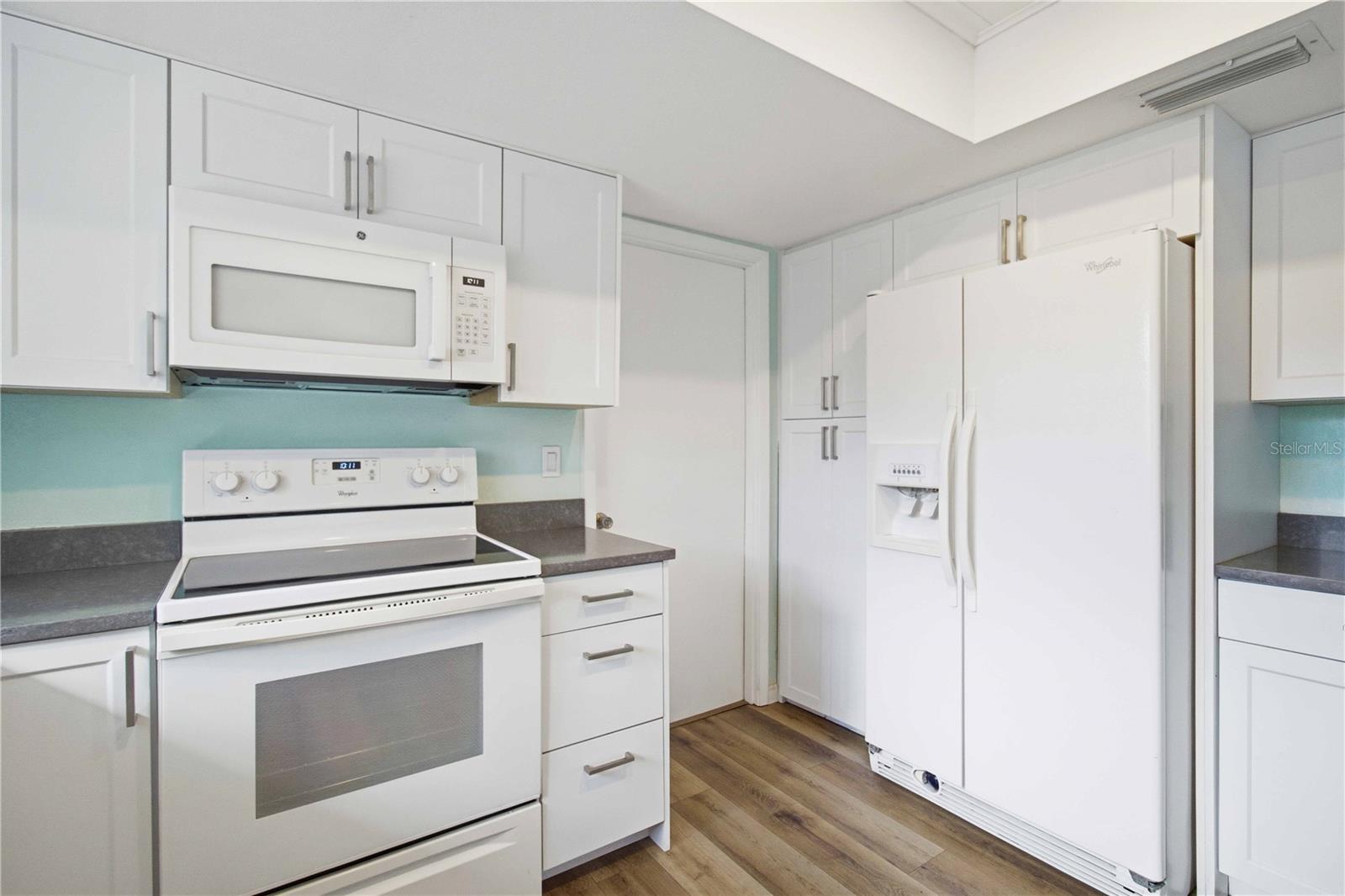 BENEVA PARK - Residential