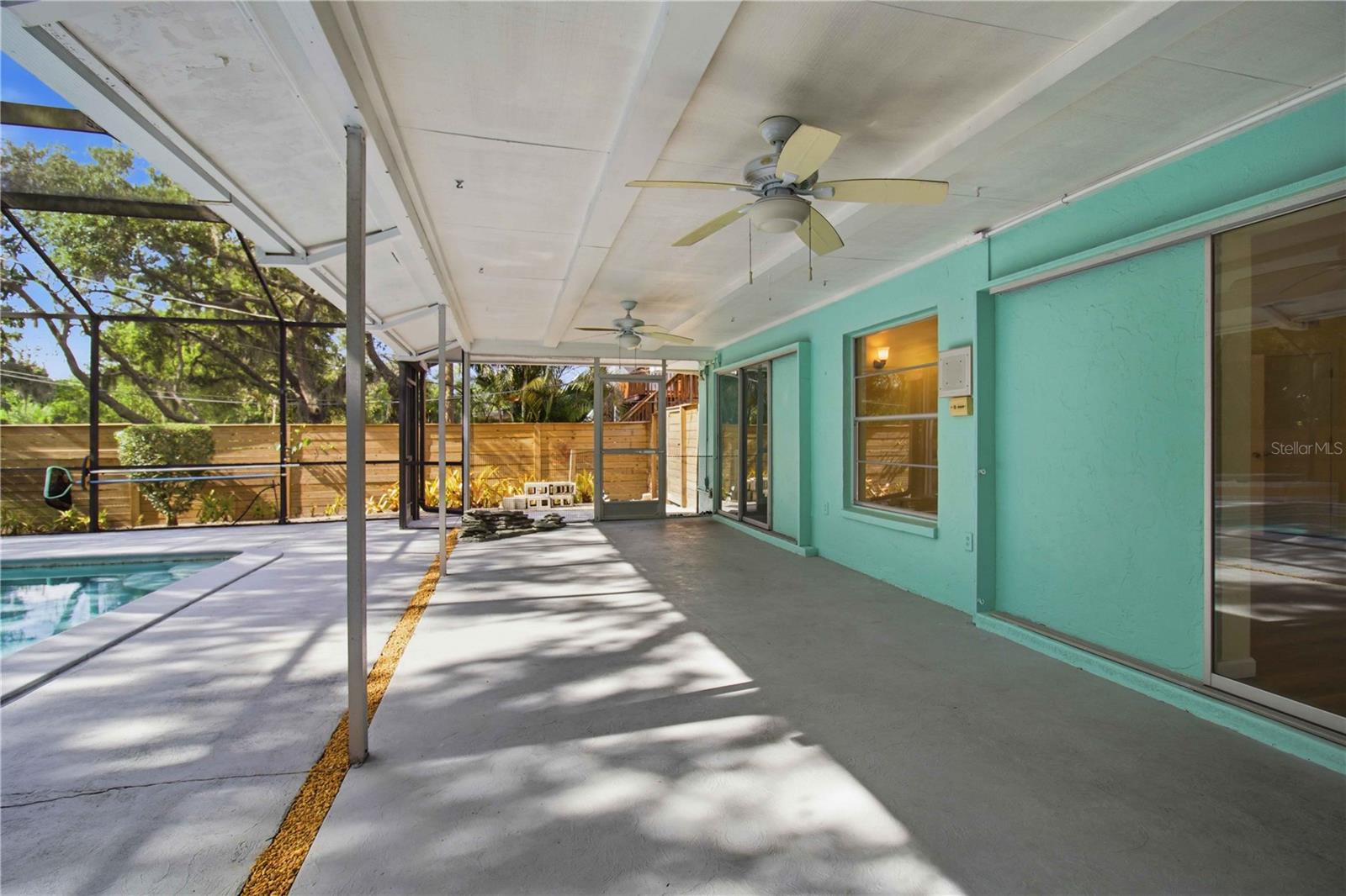 BENEVA PARK - Residential