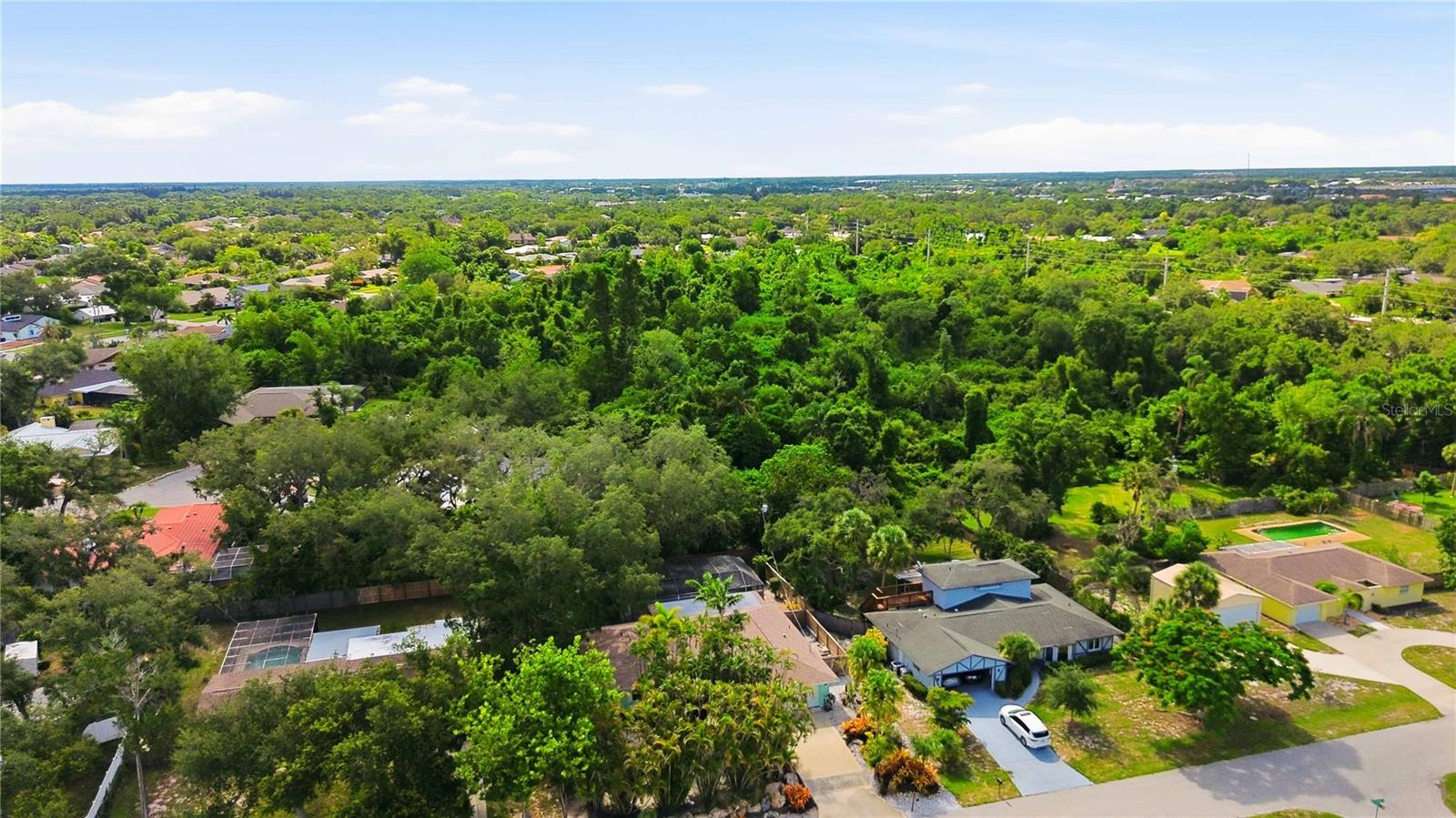 BENEVA PARK - Residential