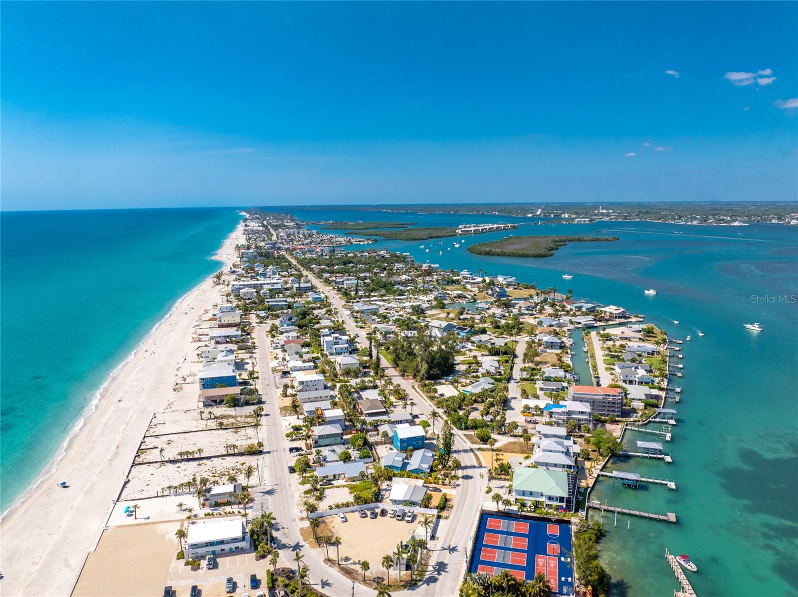 ENGLEWOOD SHORES - Residential Income