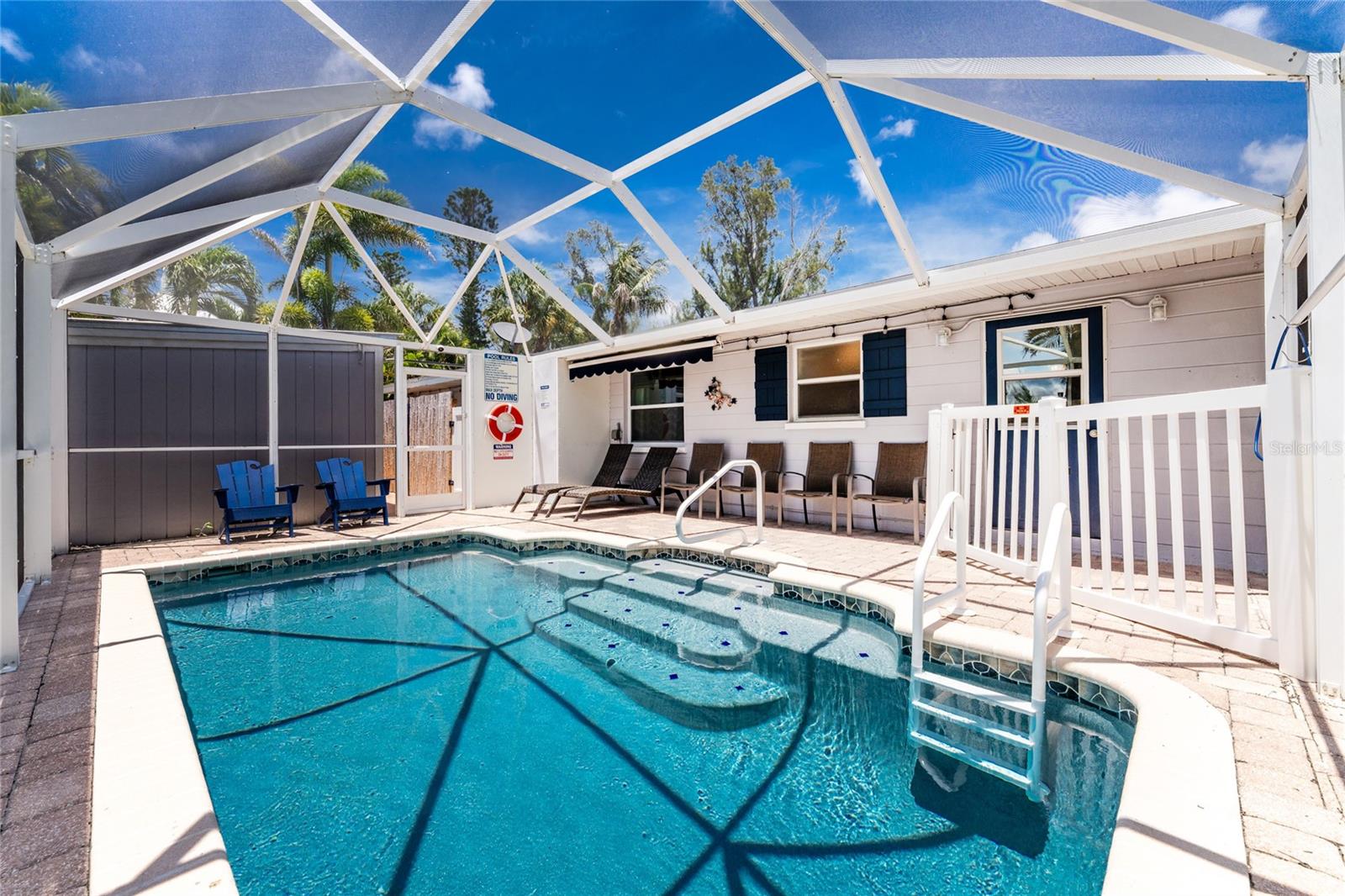 ENGLEWOOD SHORES - Residential Income