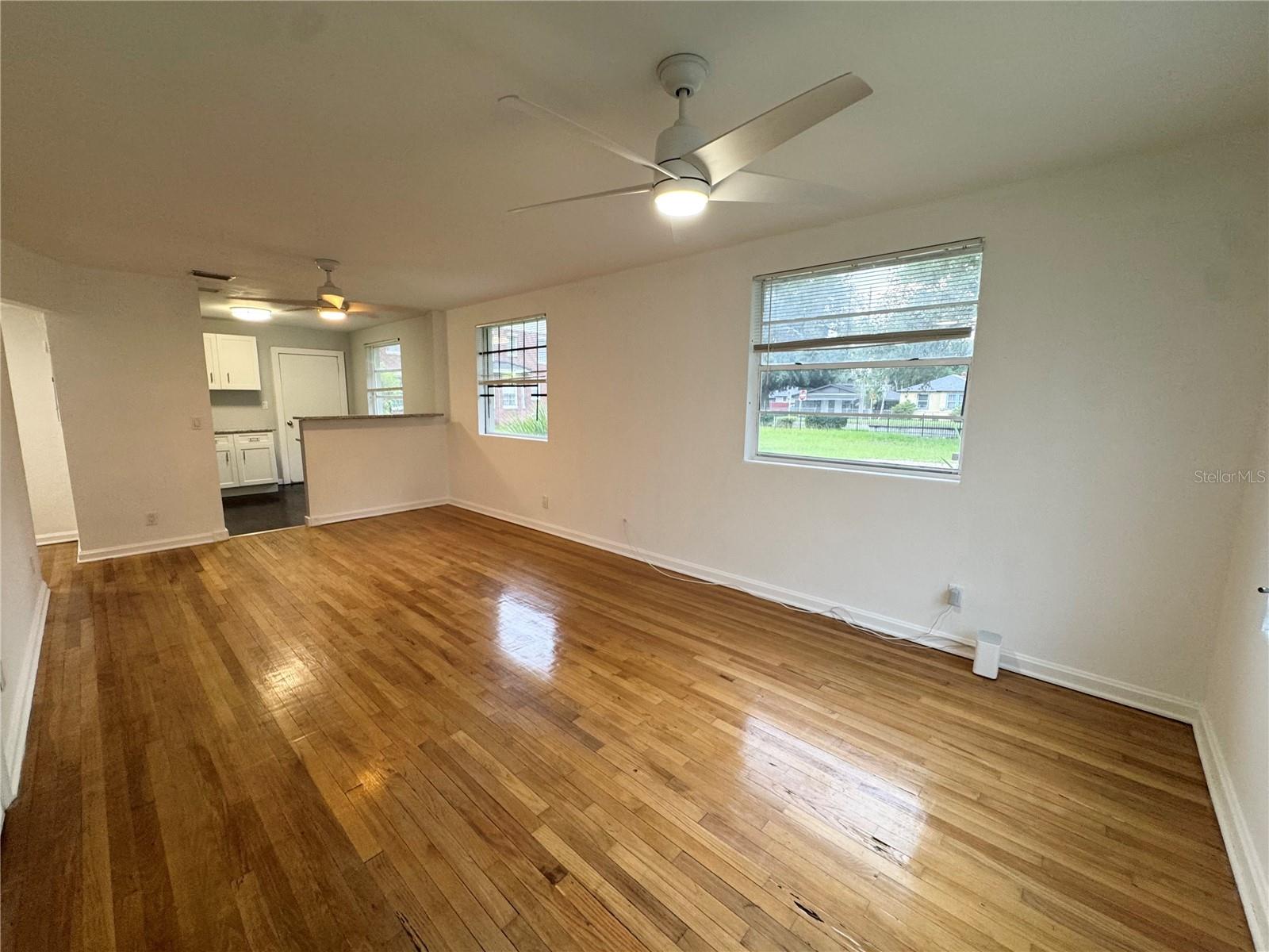 HENDERSONVILLE - Residential