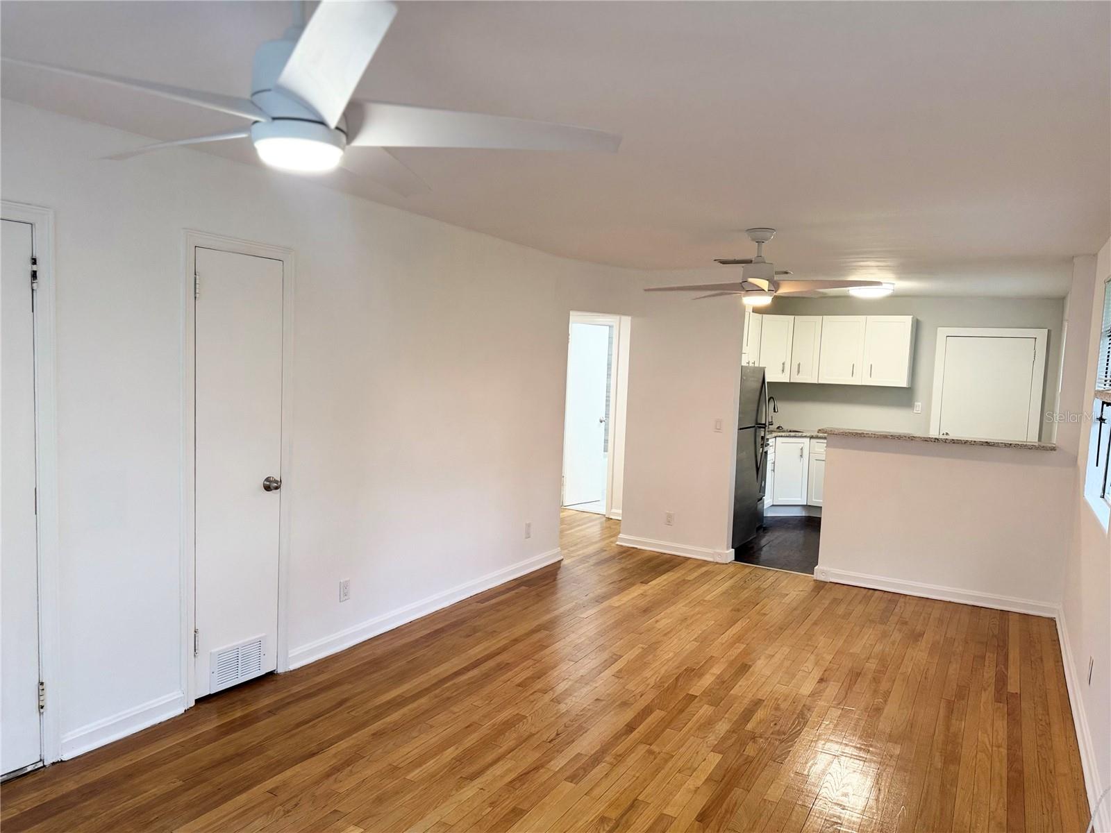 HENDERSONVILLE - Residential