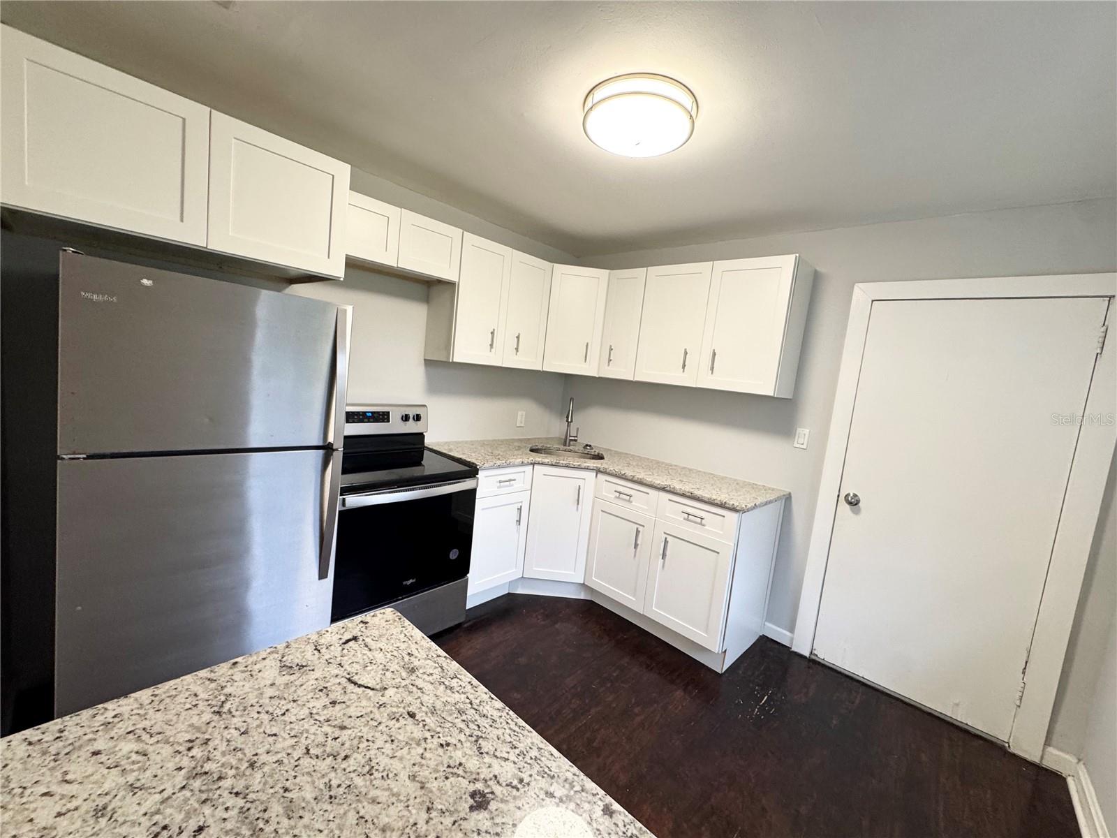 HENDERSONVILLE - Residential