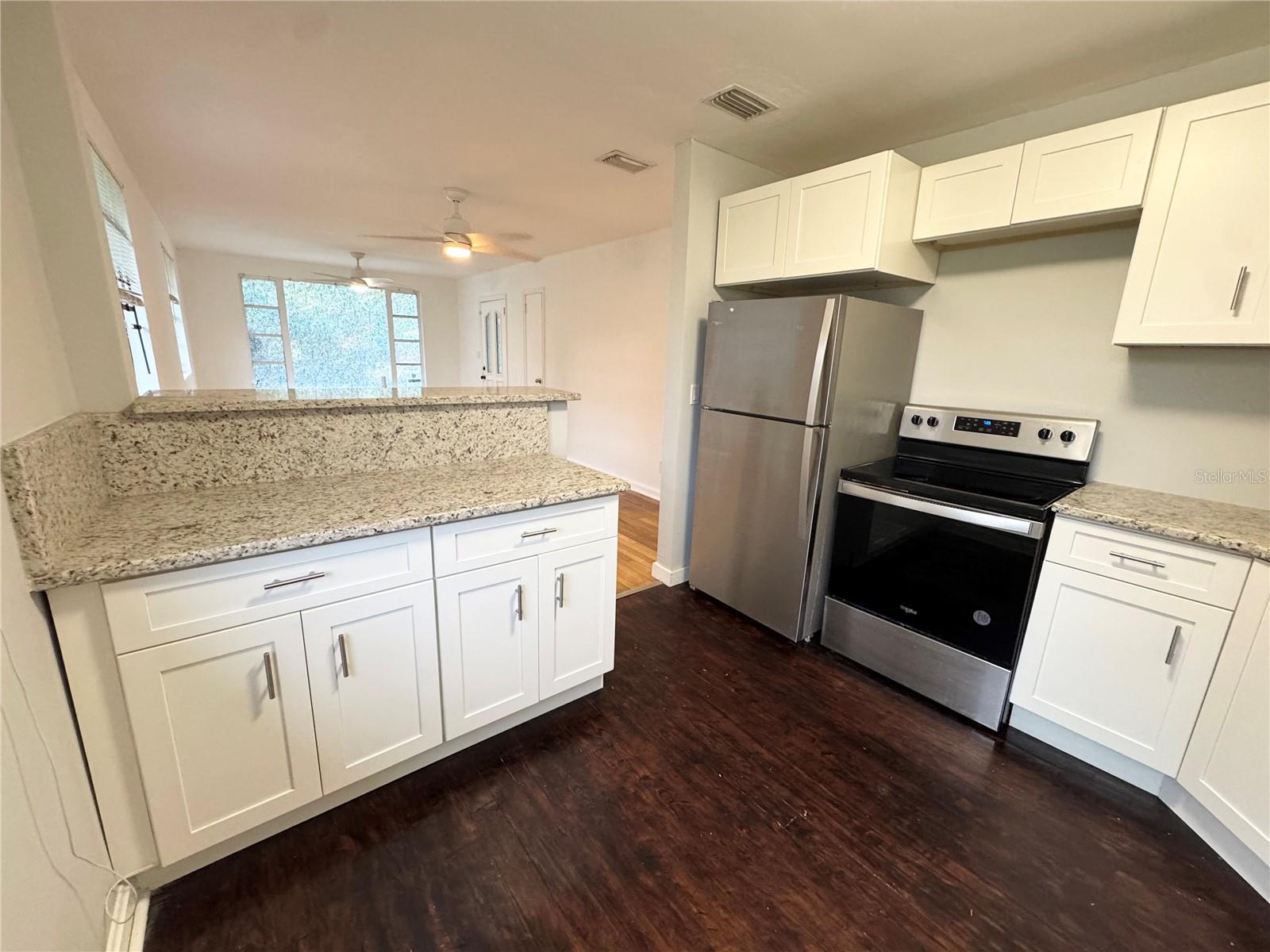 HENDERSONVILLE - Residential
