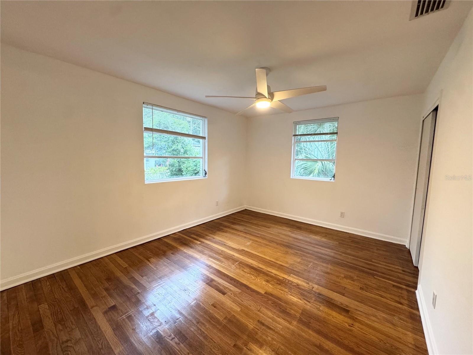 HENDERSONVILLE - Residential