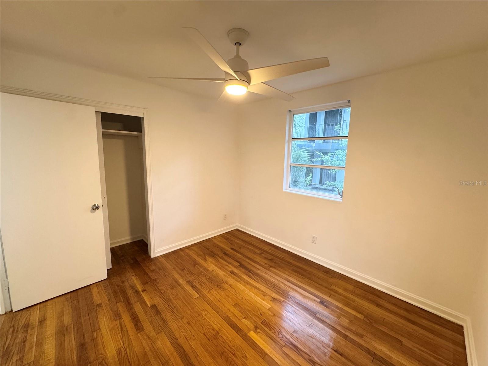 HENDERSONVILLE - Residential