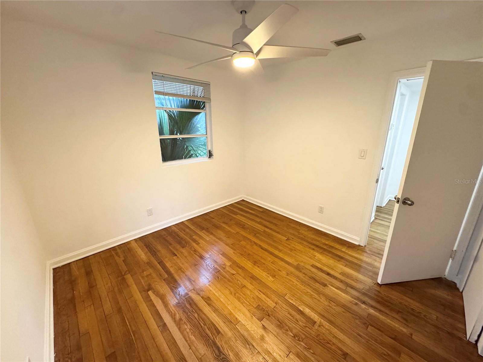 HENDERSONVILLE - Residential