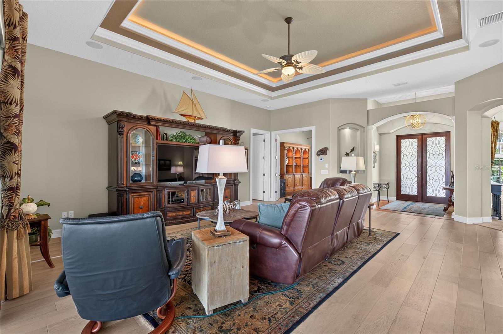 SANCTUARY SUB - Residential