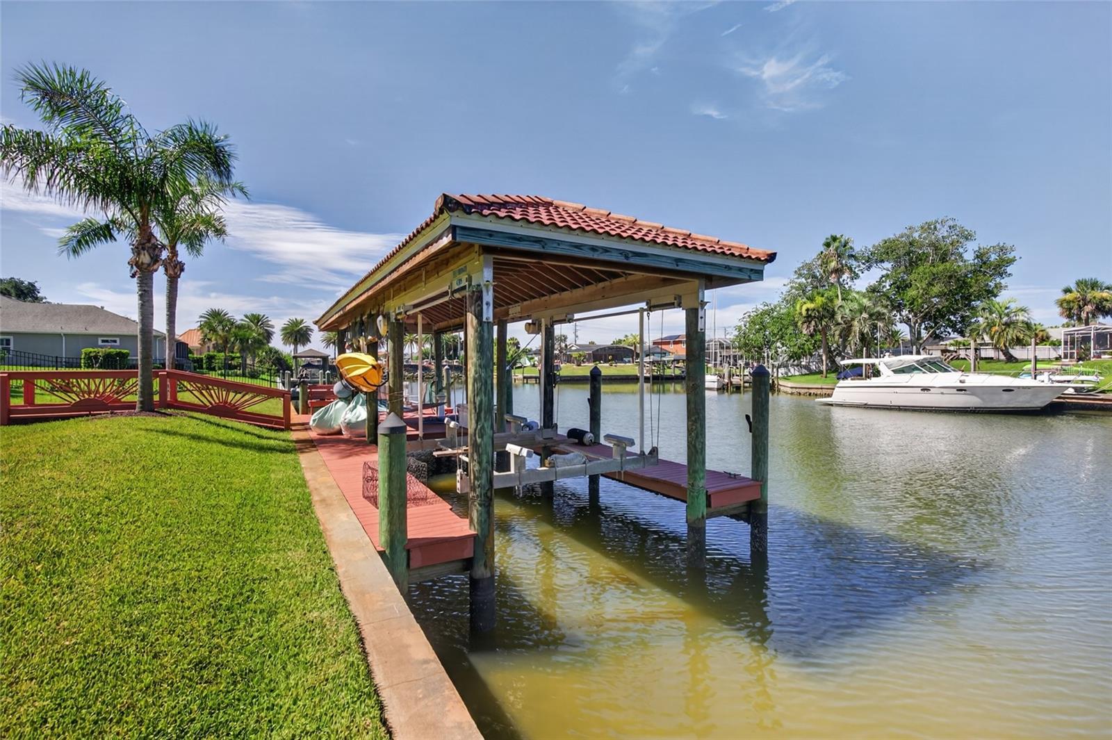 SANCTUARY SUB - Residential