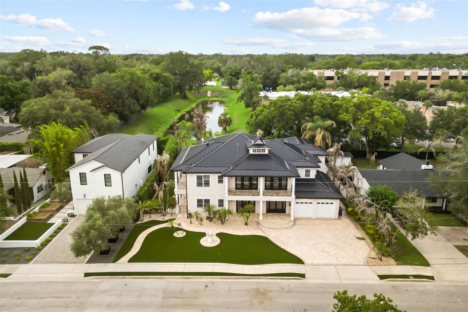 REPLAT BLK B POORS ADD - Residential