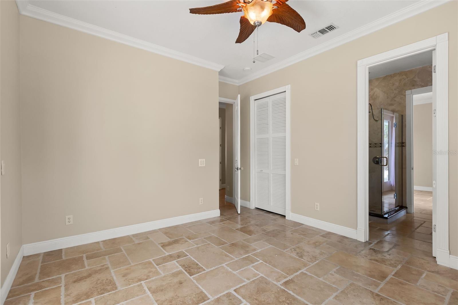REPLAT BLK B POORS ADD - Residential