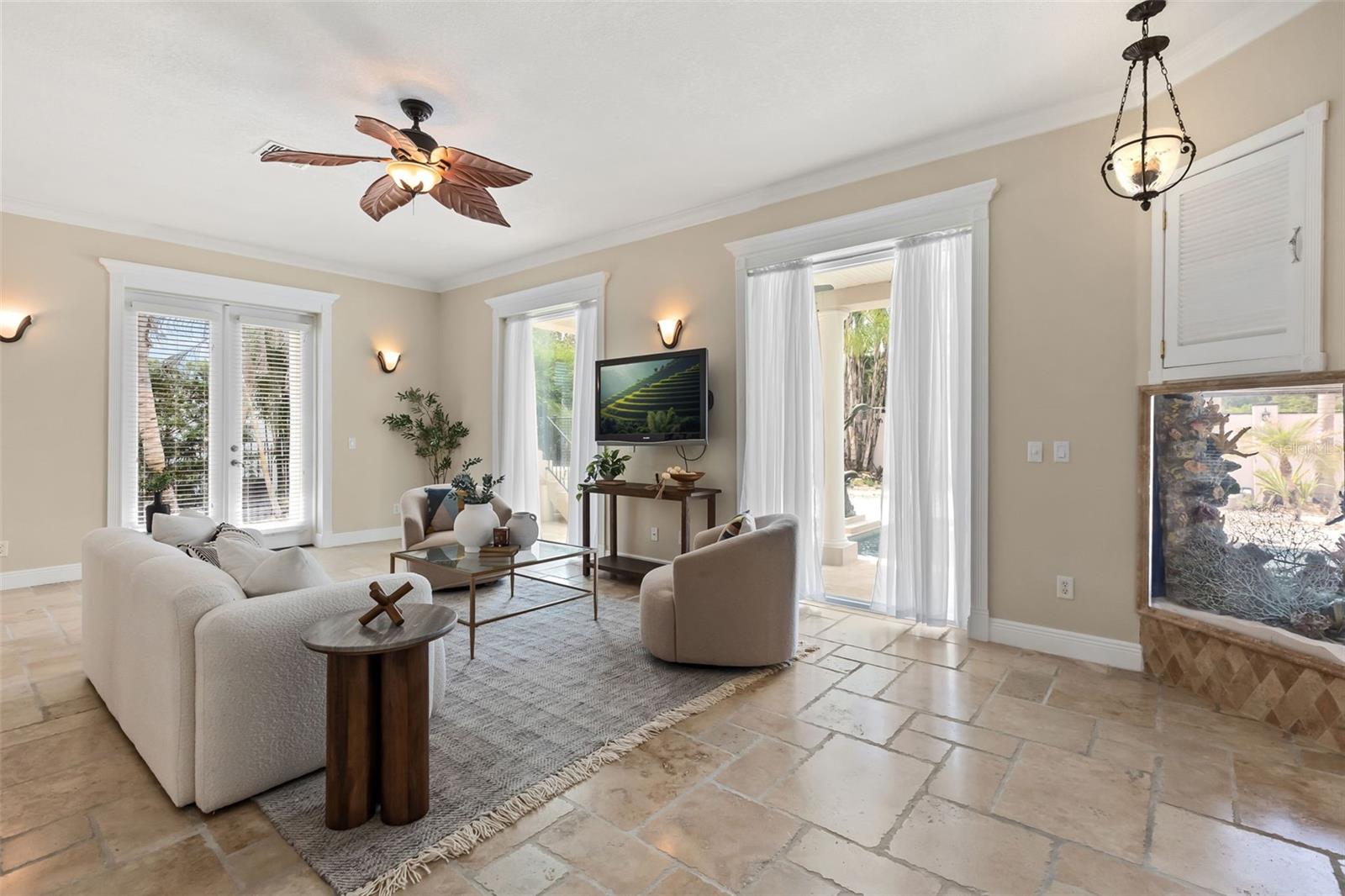 REPLAT BLK B POORS ADD - Residential