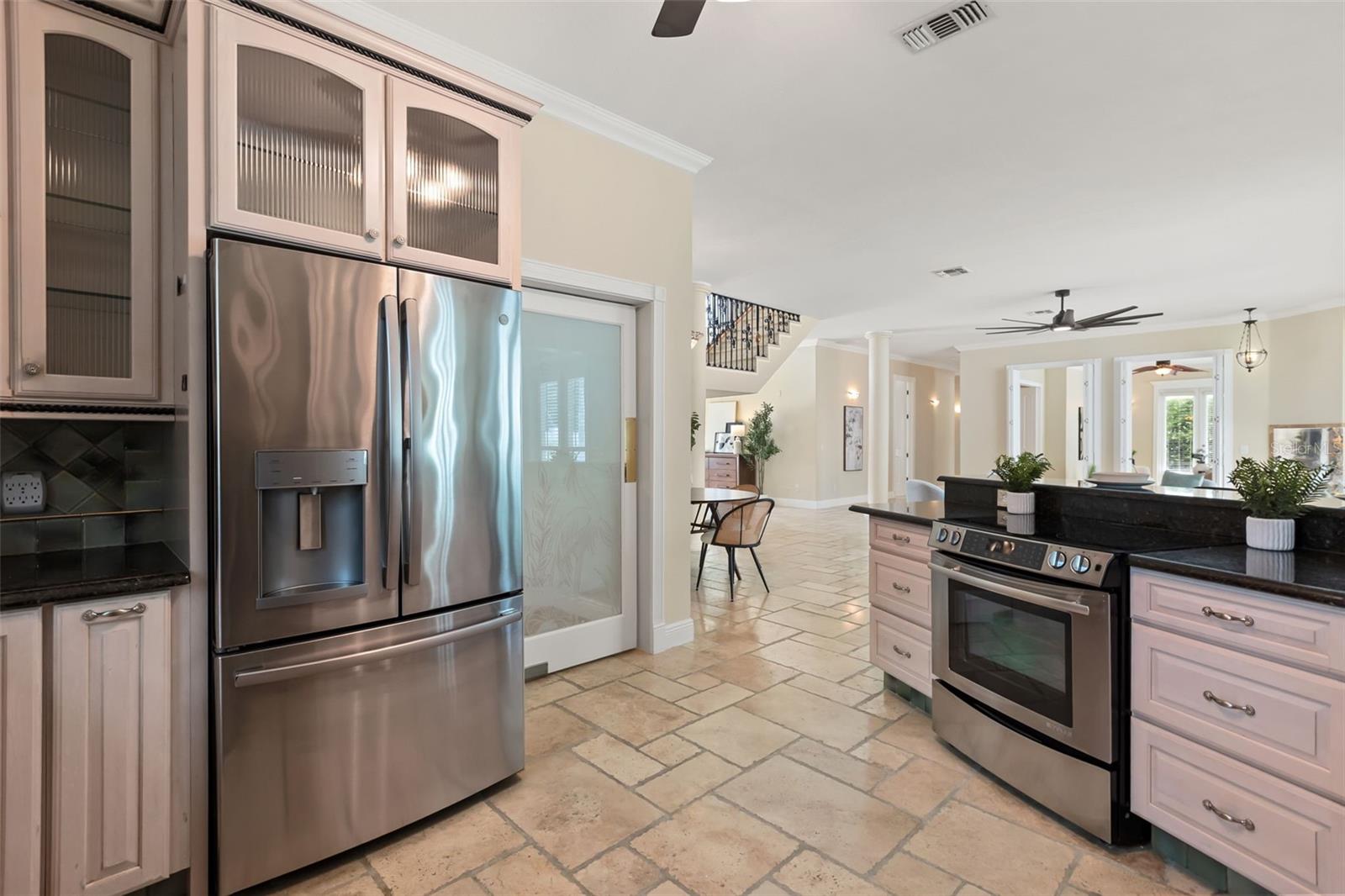 REPLAT BLK B POORS ADD - Residential