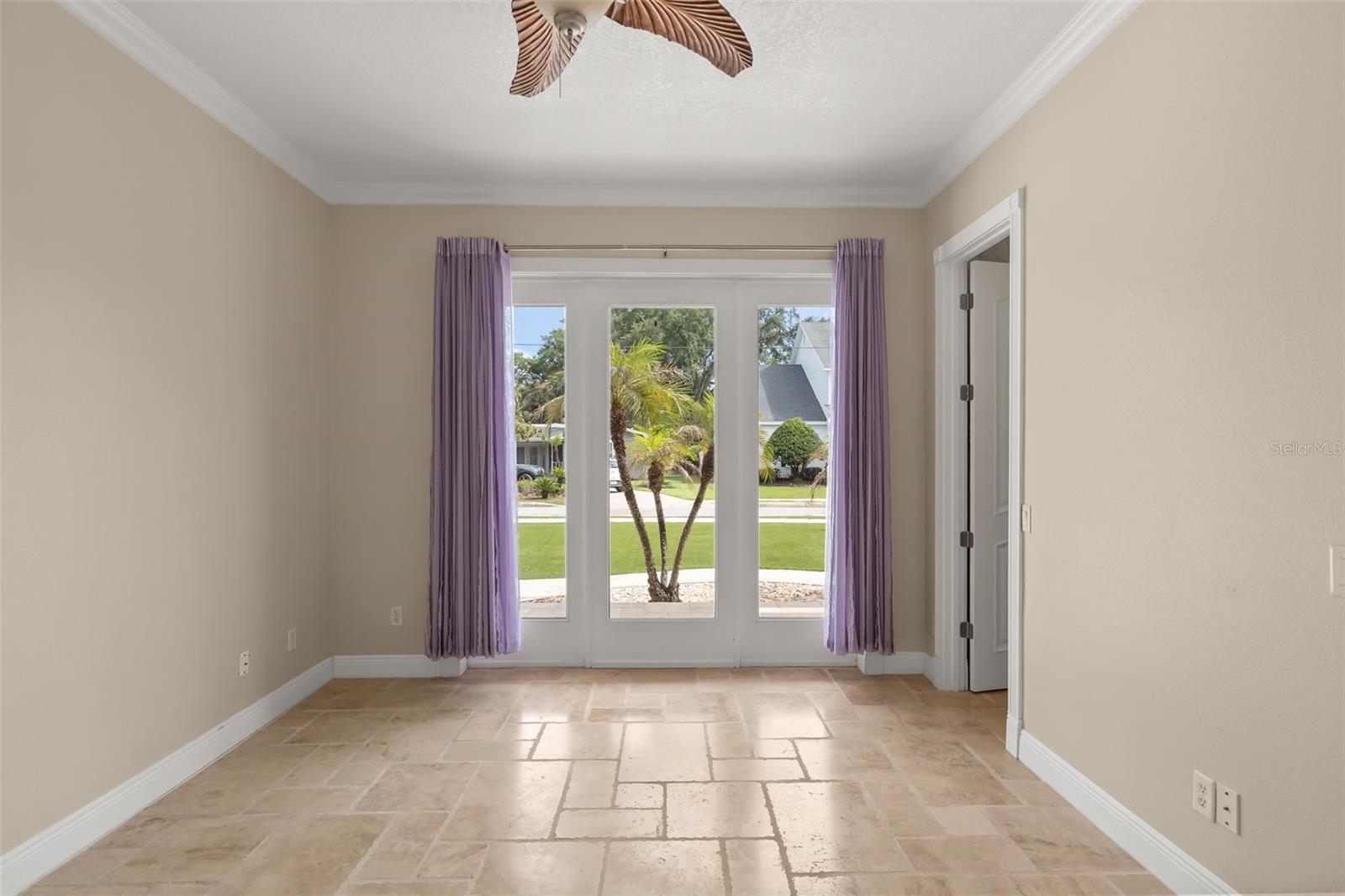 REPLAT BLK B POORS ADD - Residential