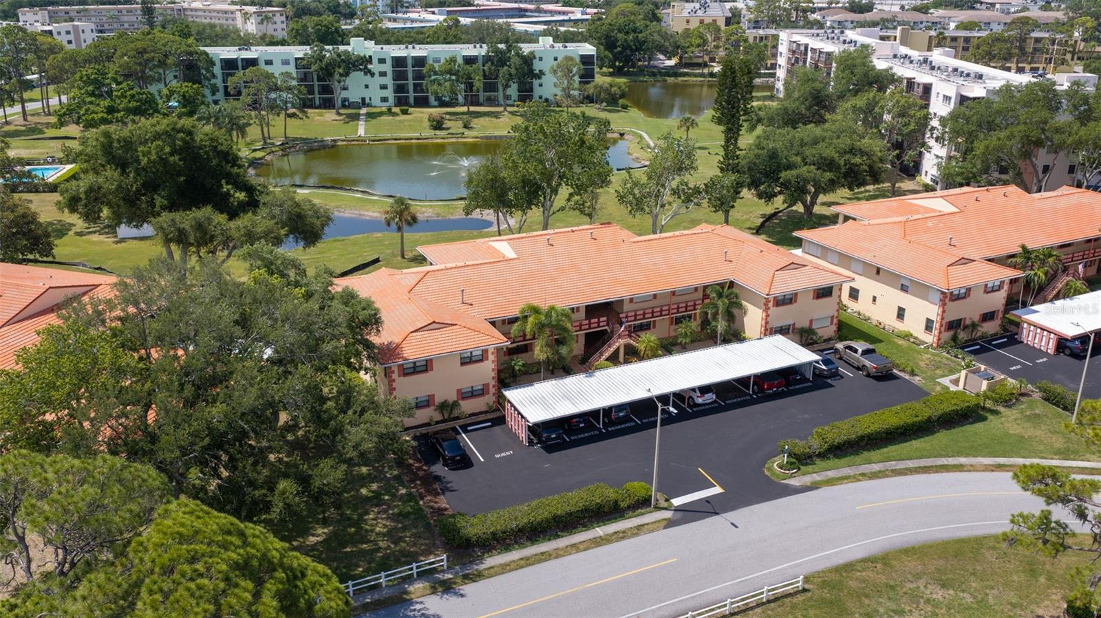 FIVE TOWNS - Residential