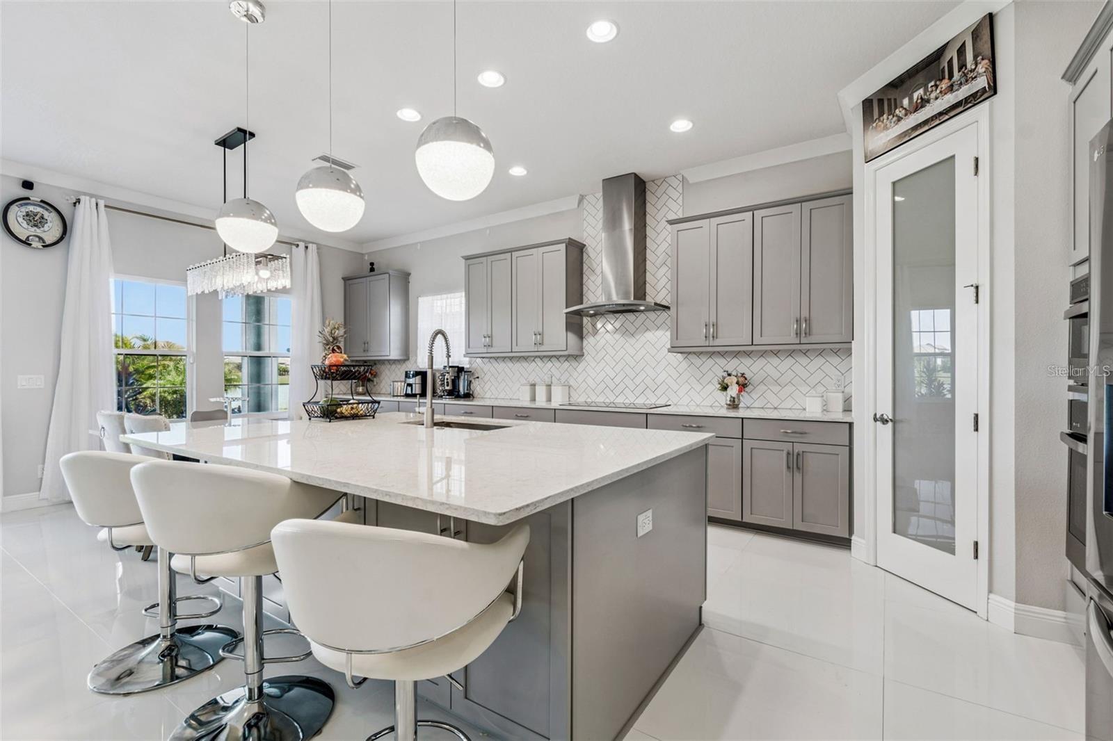 MIRADA PARCEL 2 PB 89 PG 50 BLOCK 1 LOT 1 - Residential
