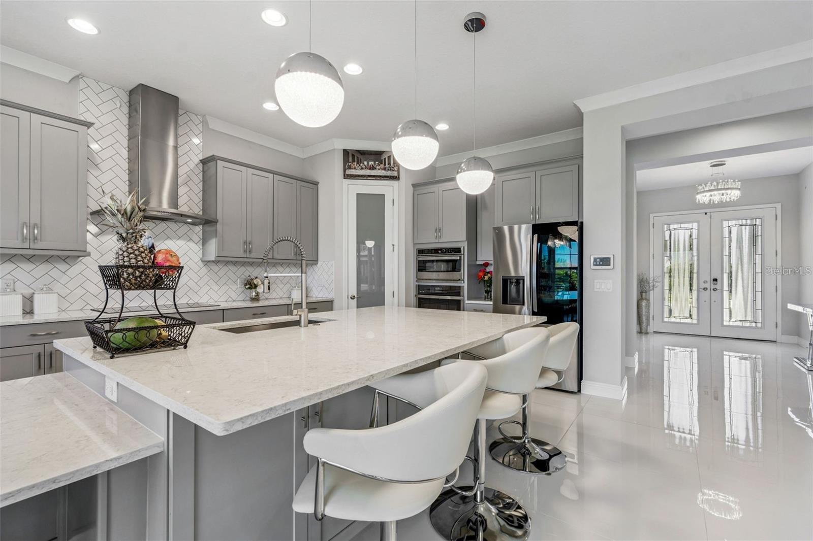 MIRADA PARCEL 2 PB 89 PG 50 BLOCK 1 LOT 1 - Residential