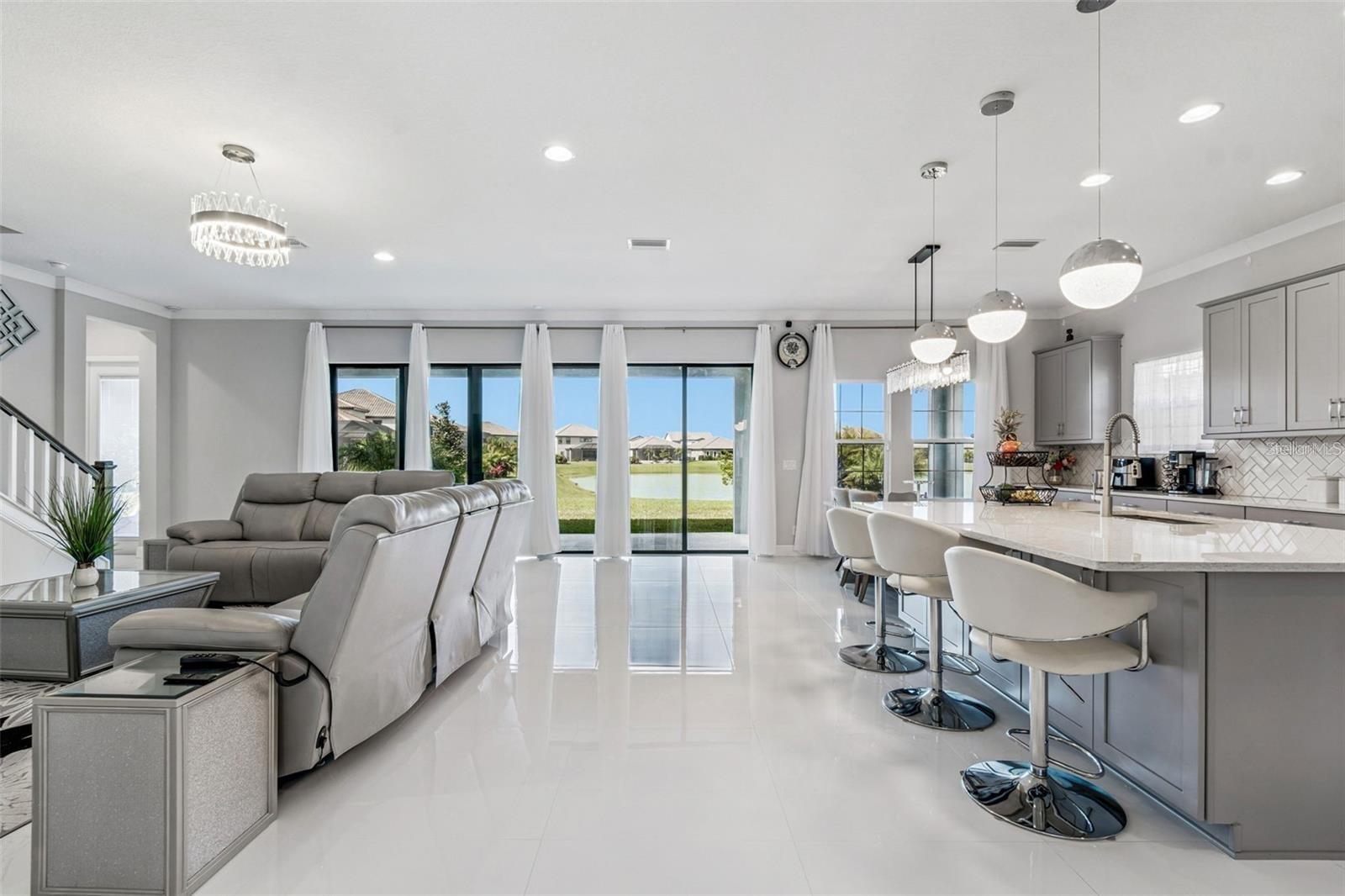 MIRADA PARCEL 2 PB 89 PG 50 BLOCK 1 LOT 1 - Residential