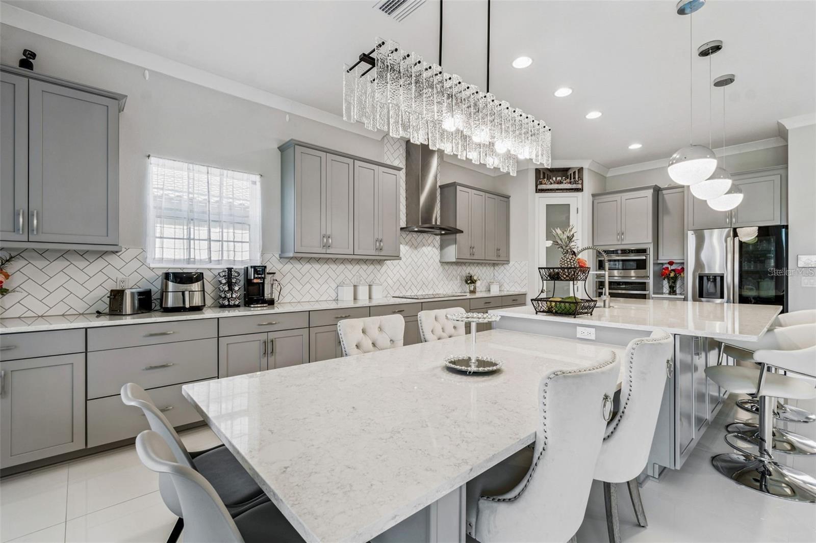 MIRADA PARCEL 2 PB 89 PG 50 BLOCK 1 LOT 1 - Residential
