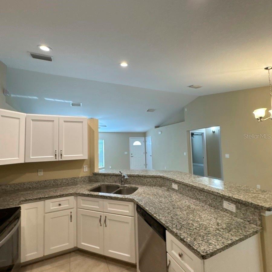 MARION OAKS UN 7 - Residential