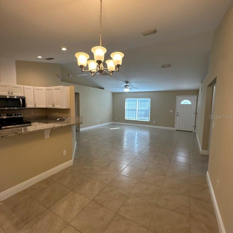 MARION OAKS UN 7 - Residential
