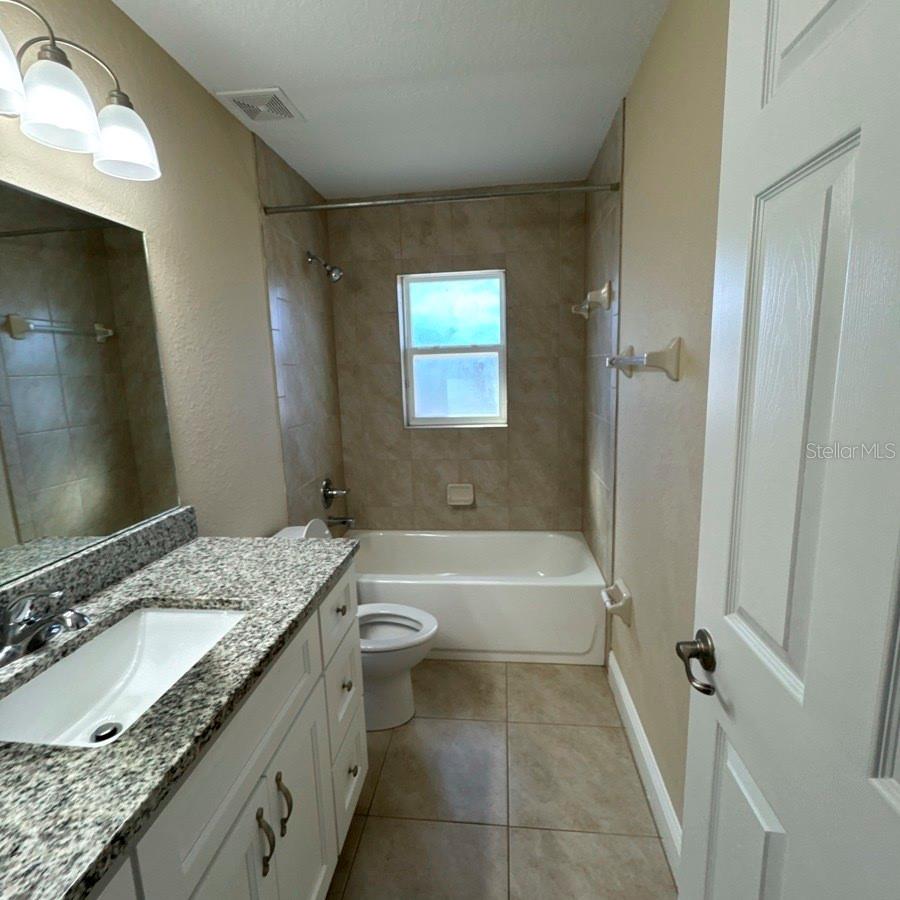 MARION OAKS UN 7 - Residential