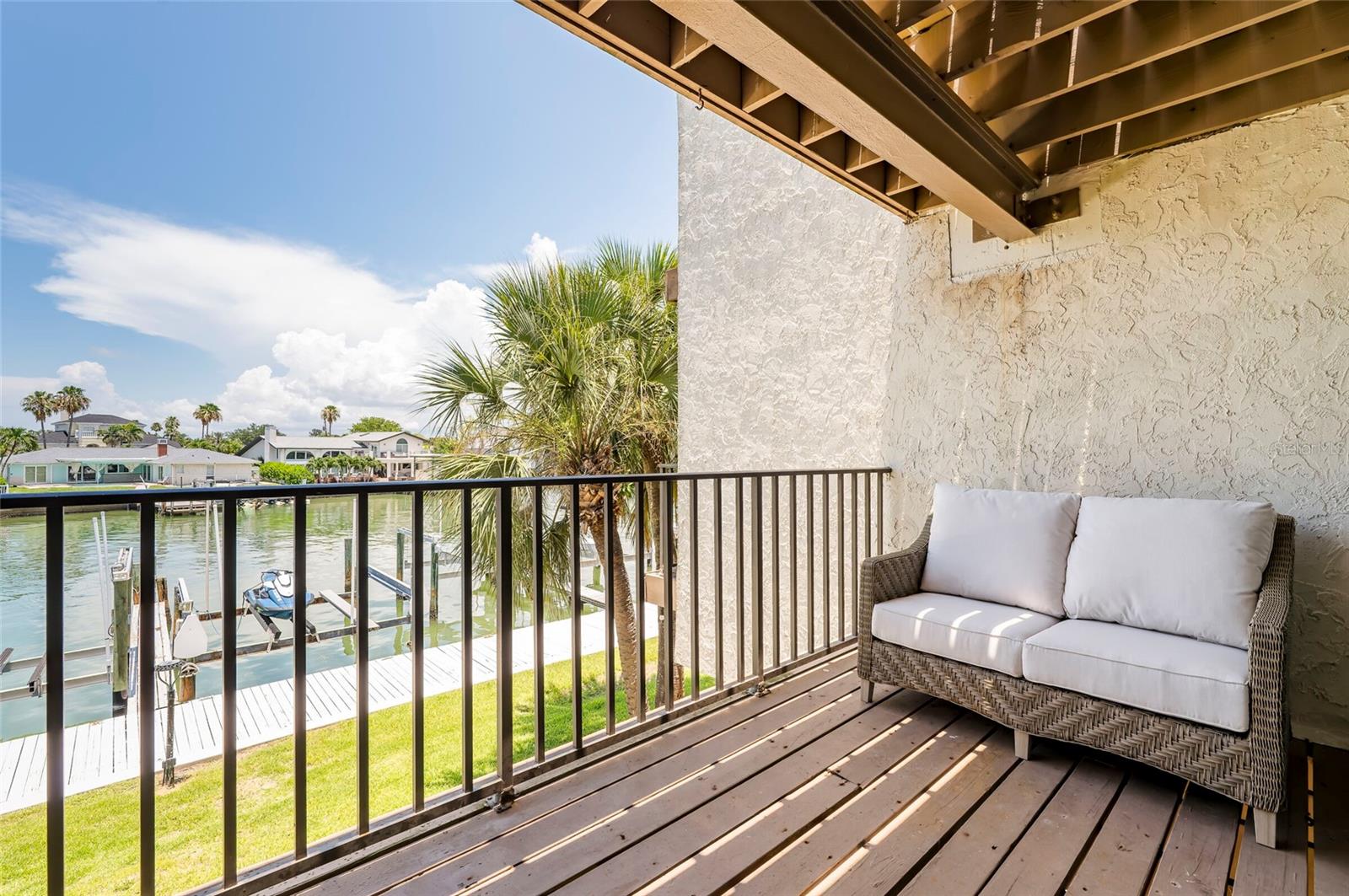 SKIFF HARBOUR TWNHS CONDO - Residential