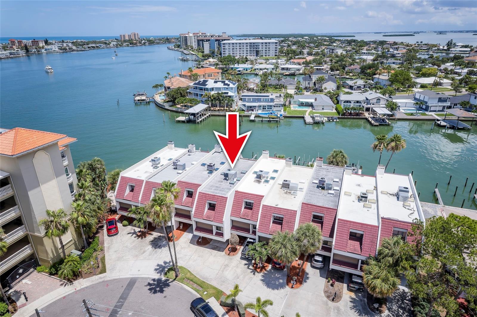 SKIFF HARBOUR TWNHS CONDO - Residential