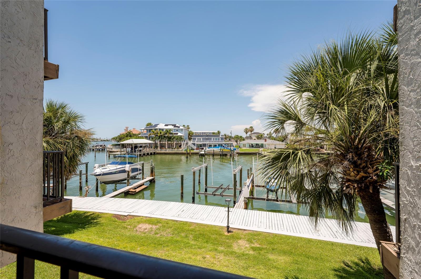 SKIFF HARBOUR TWNHS CONDO - Residential