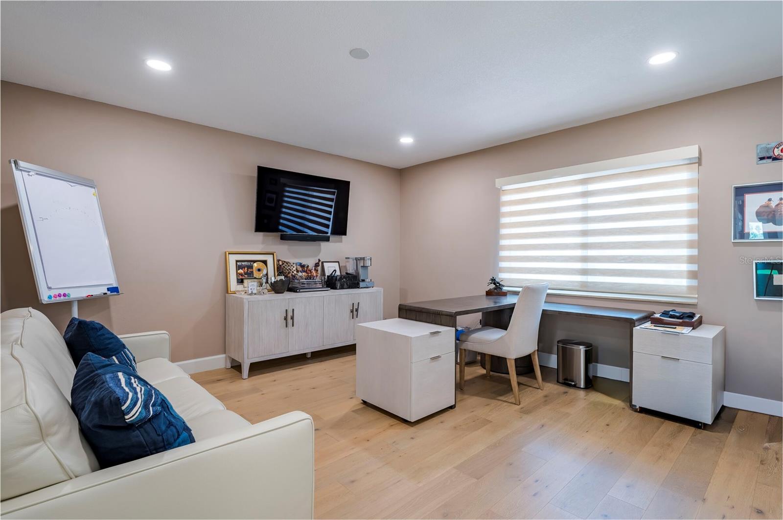 SKIFF HARBOUR TWNHS CONDO - Residential