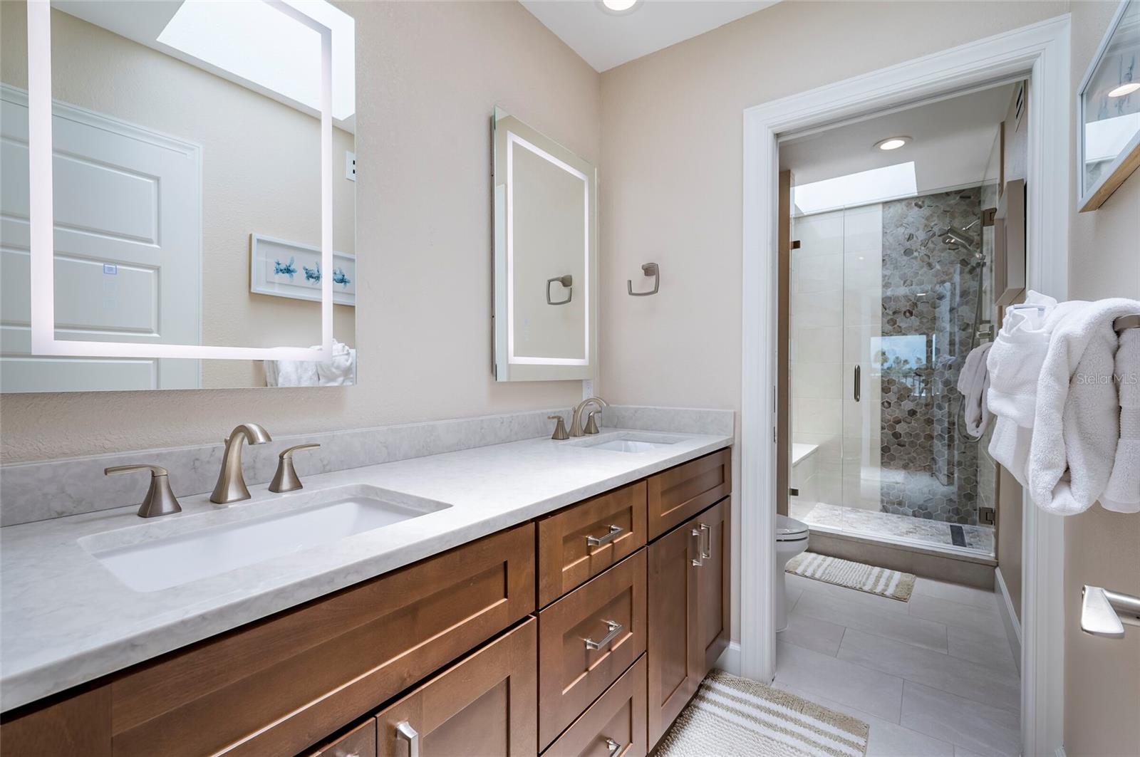 SKIFF HARBOUR TWNHS CONDO - Residential