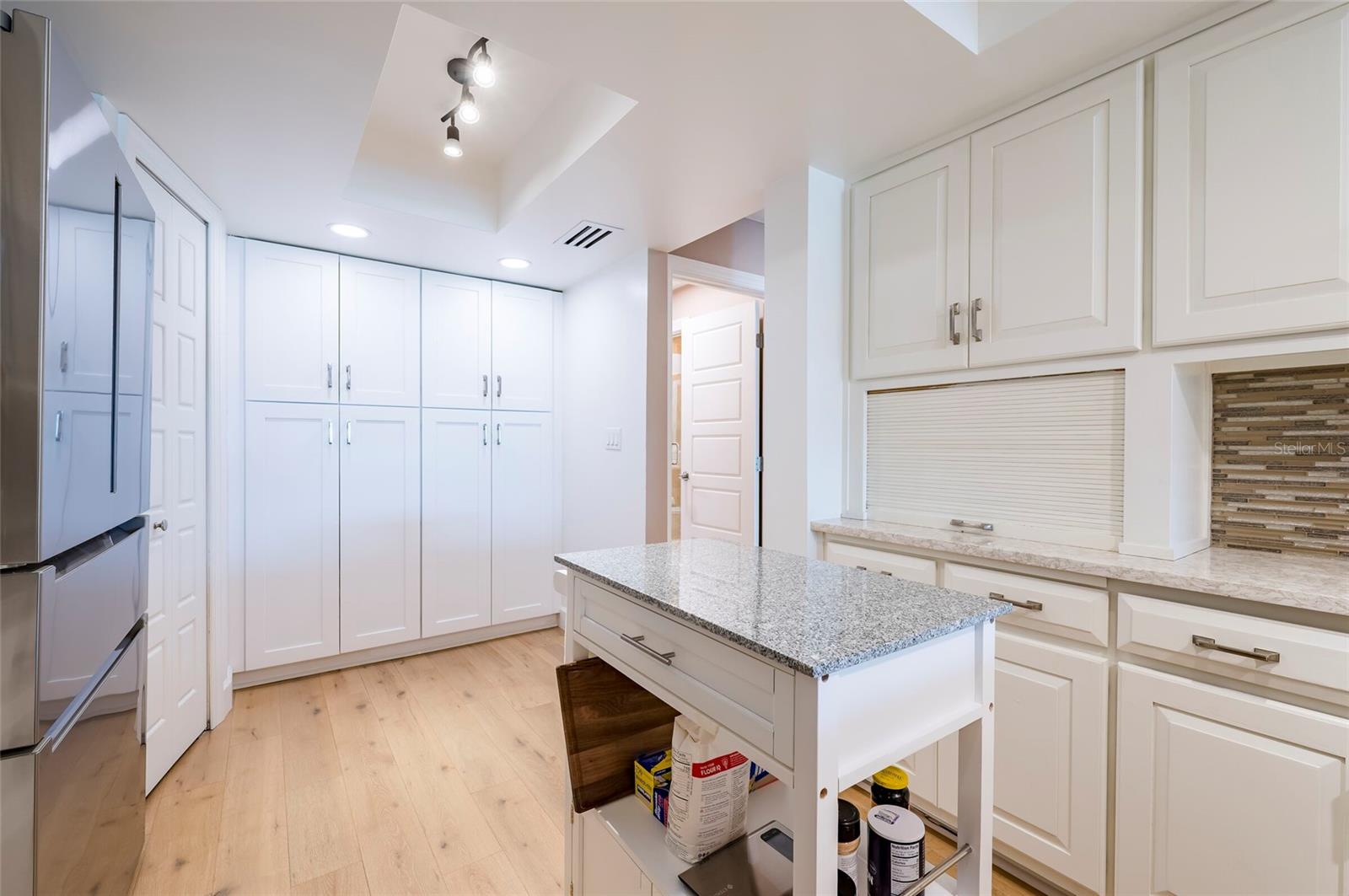 SKIFF HARBOUR TWNHS CONDO - Residential