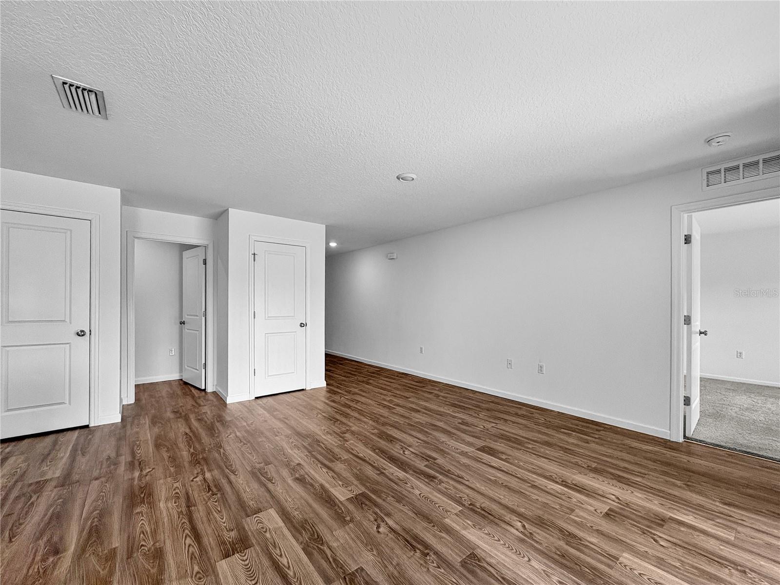 CITRUS SPGS UNIT 09 - Residential Lease