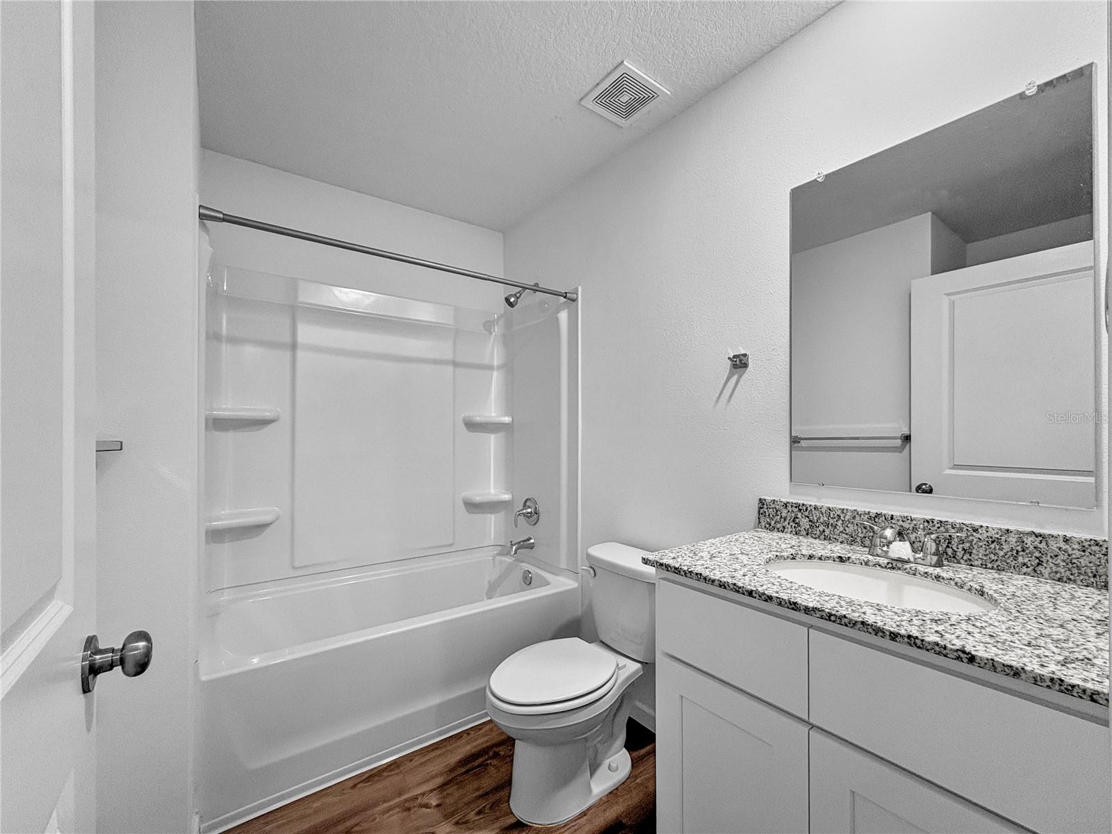 CITRUS SPGS UNIT 09 - Residential Lease